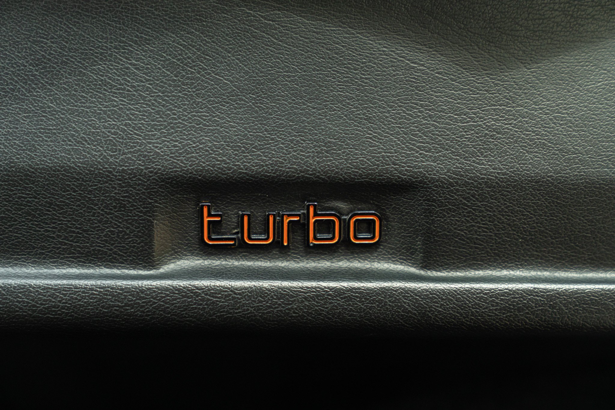 Ferrari 208 GTB TURBO 