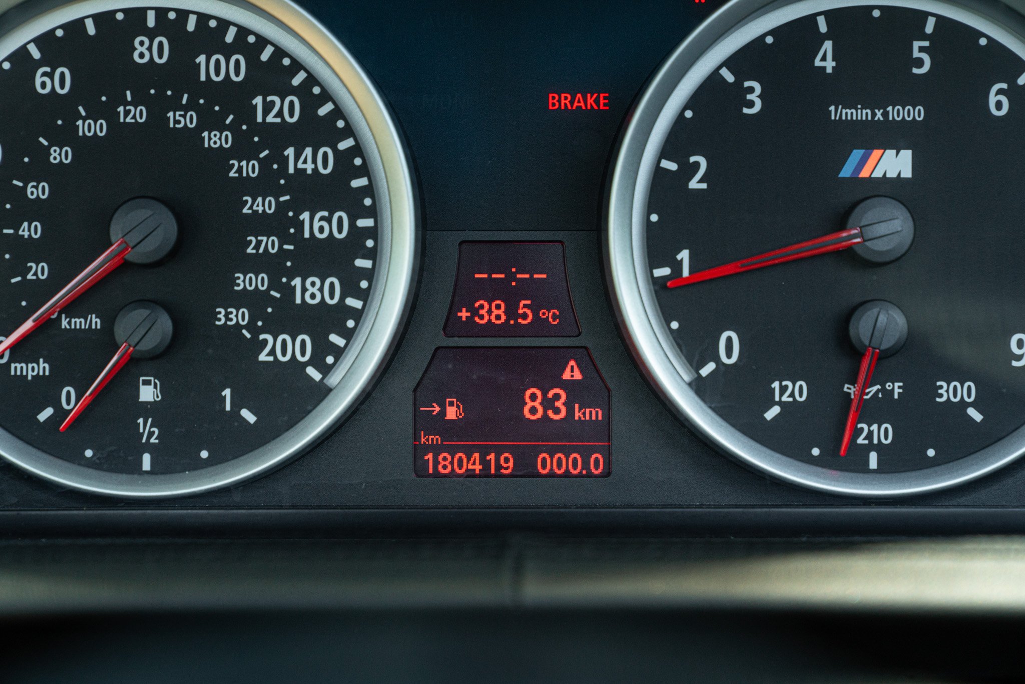 BMW M6 CABRIO “MANUALE” 