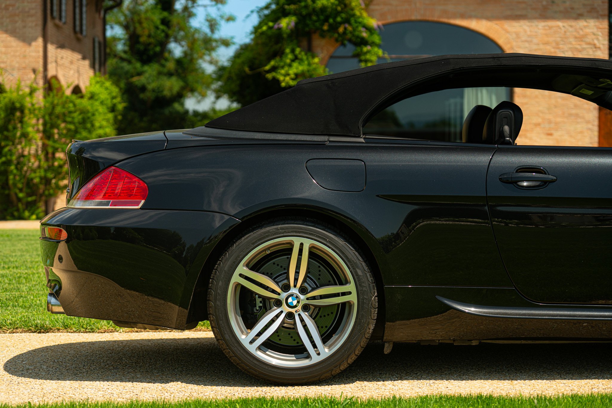 BMW M6 CABRIO “MANUALE” 
