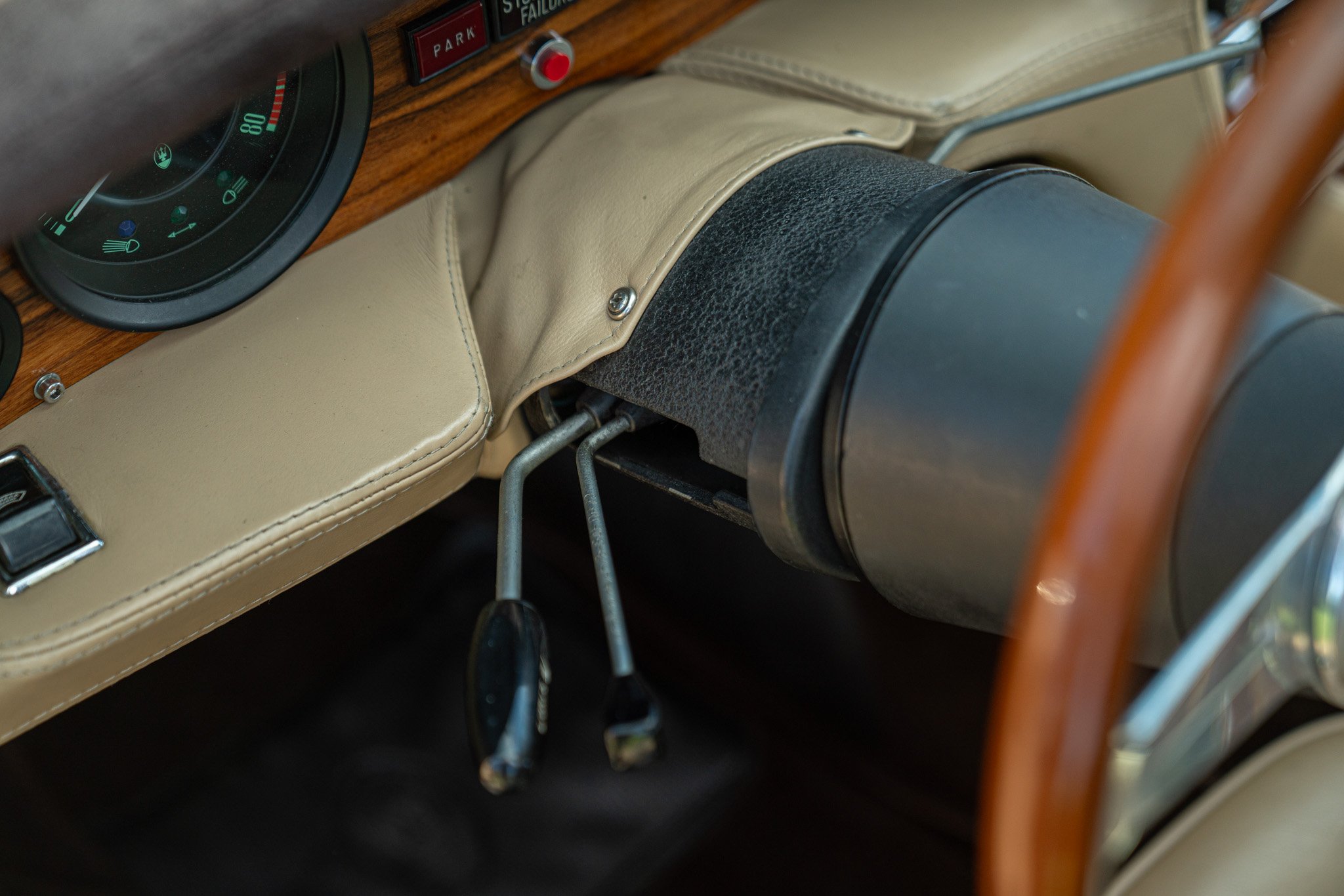 Maserati KHAMSIN 