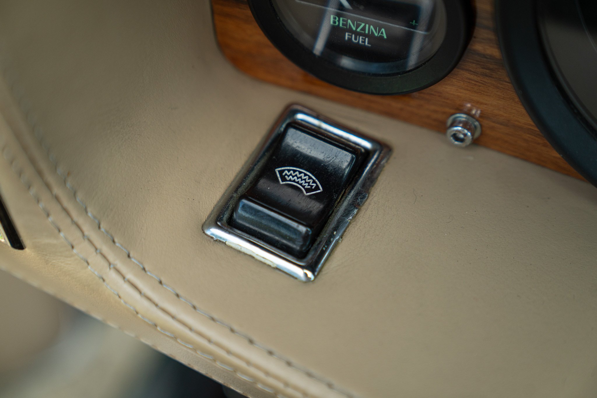 Maserati KHAMSIN 