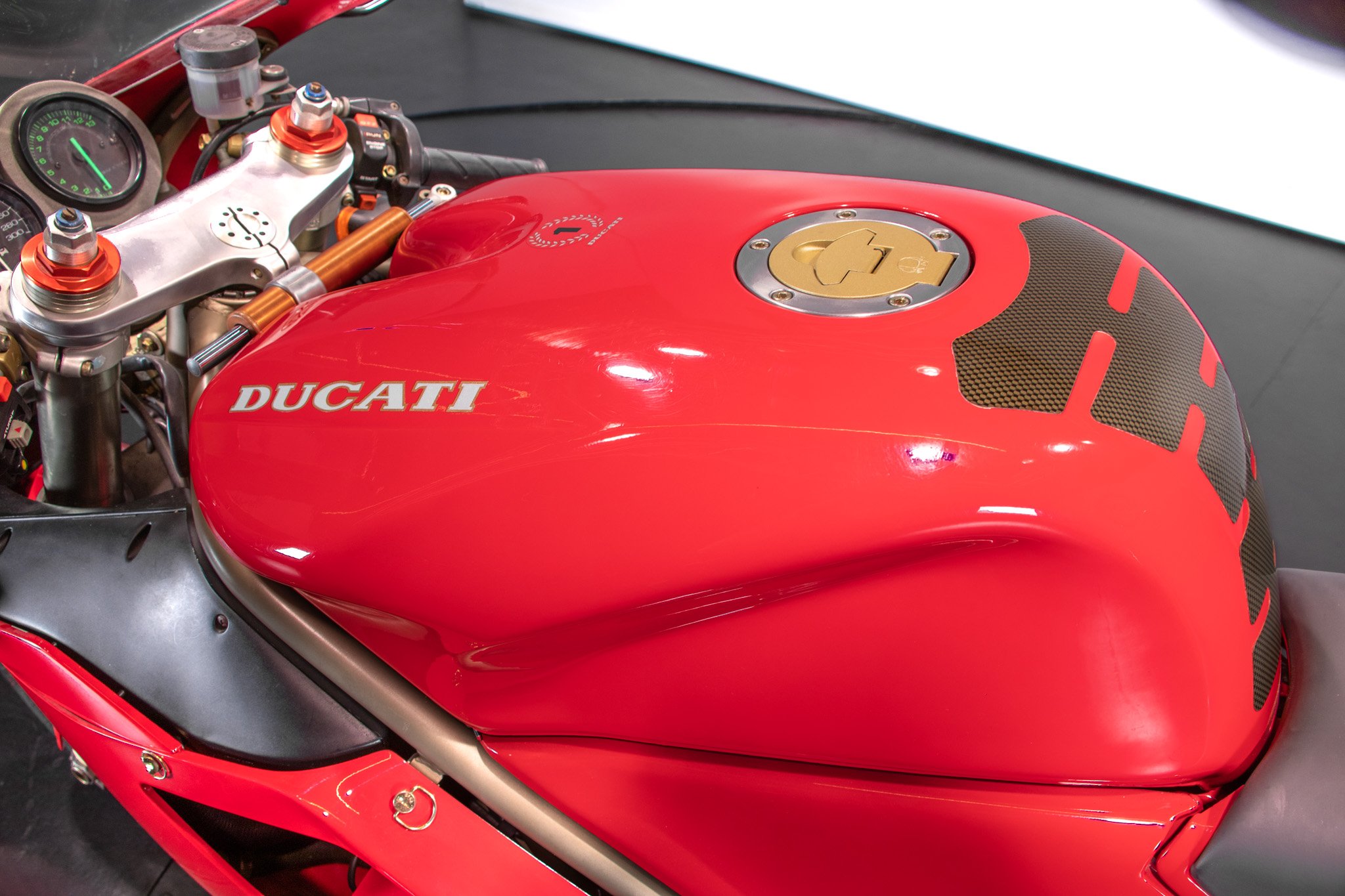 Ducati 916 MONO 