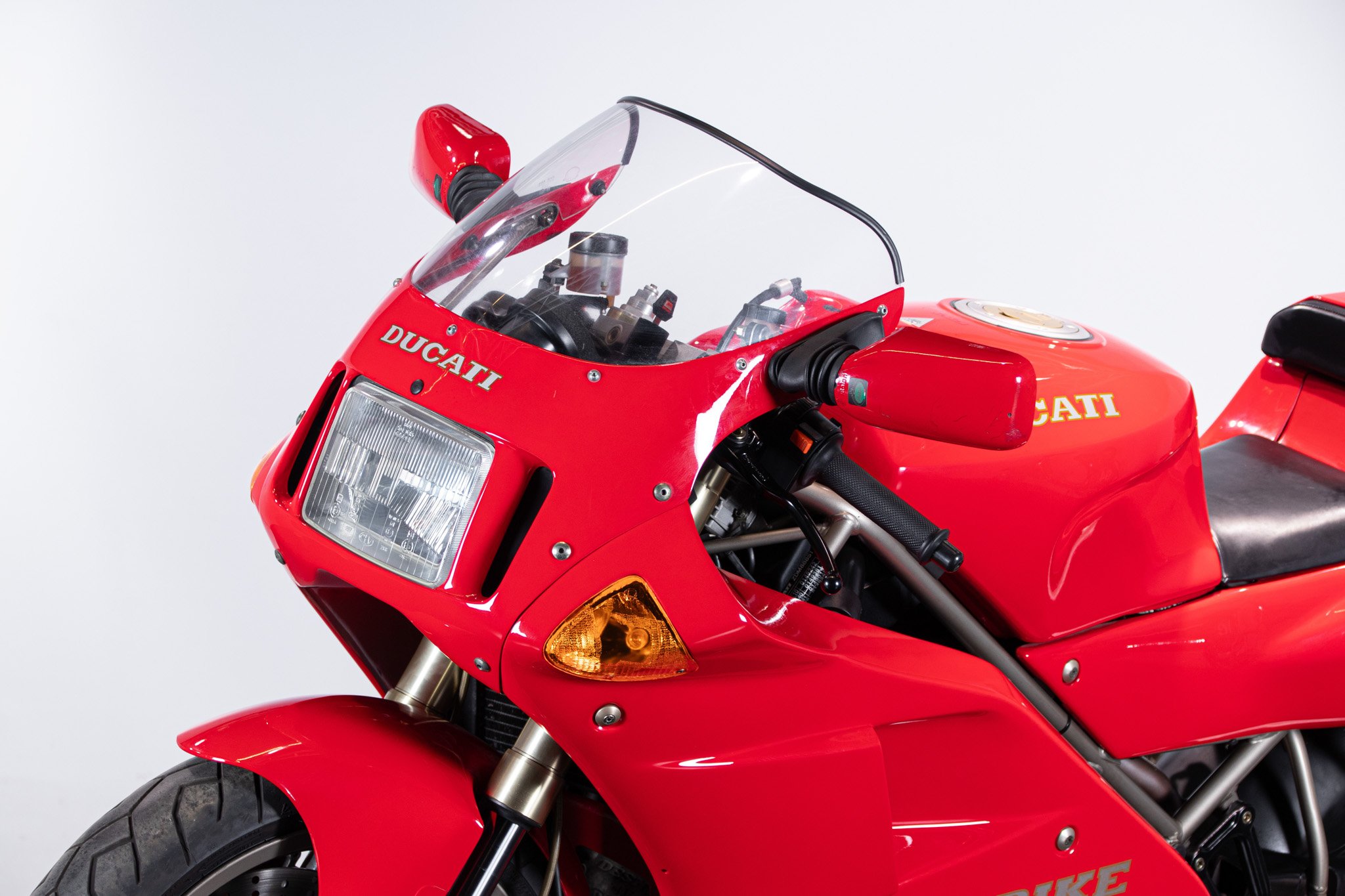 Ducati SUPERBIKE 888 DESMOQUATTRO 