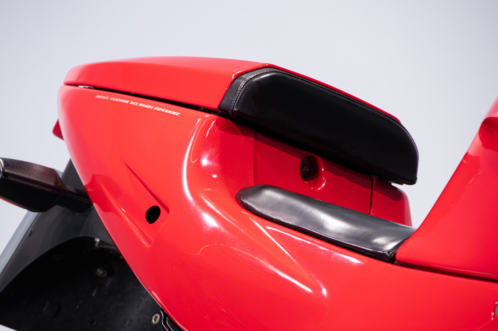 Ducati SUPERBIKE 888 DESMOQUATTRO 