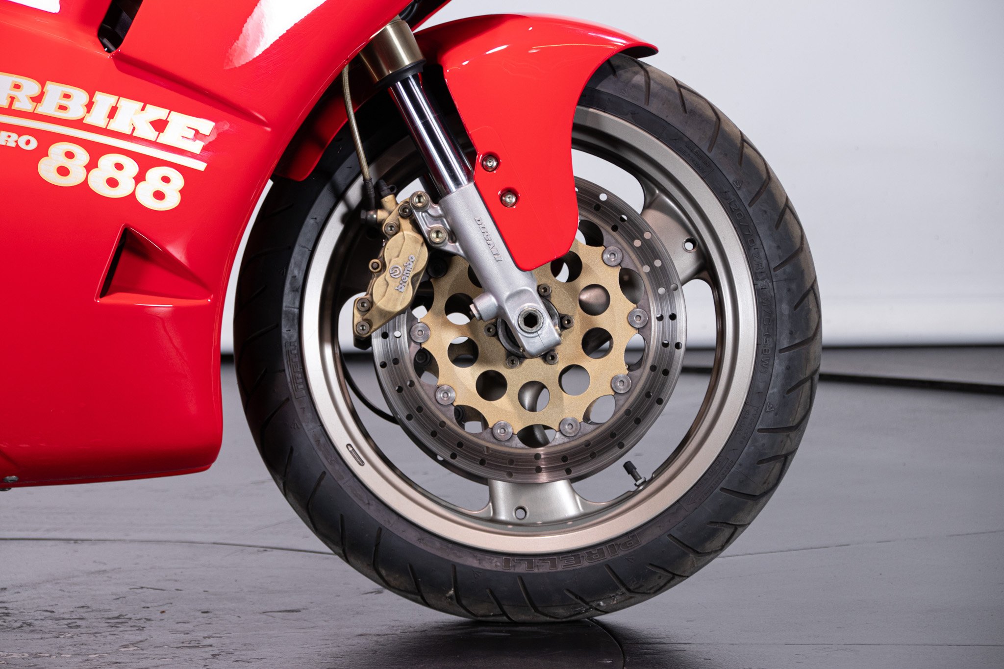 Ducati SUPERBIKE 888 DESMOQUATTRO 