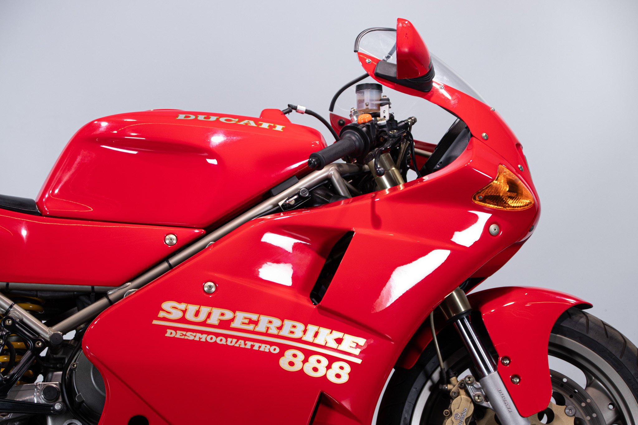 Ducati SUPERBIKE 888 DESMOQUATTRO 