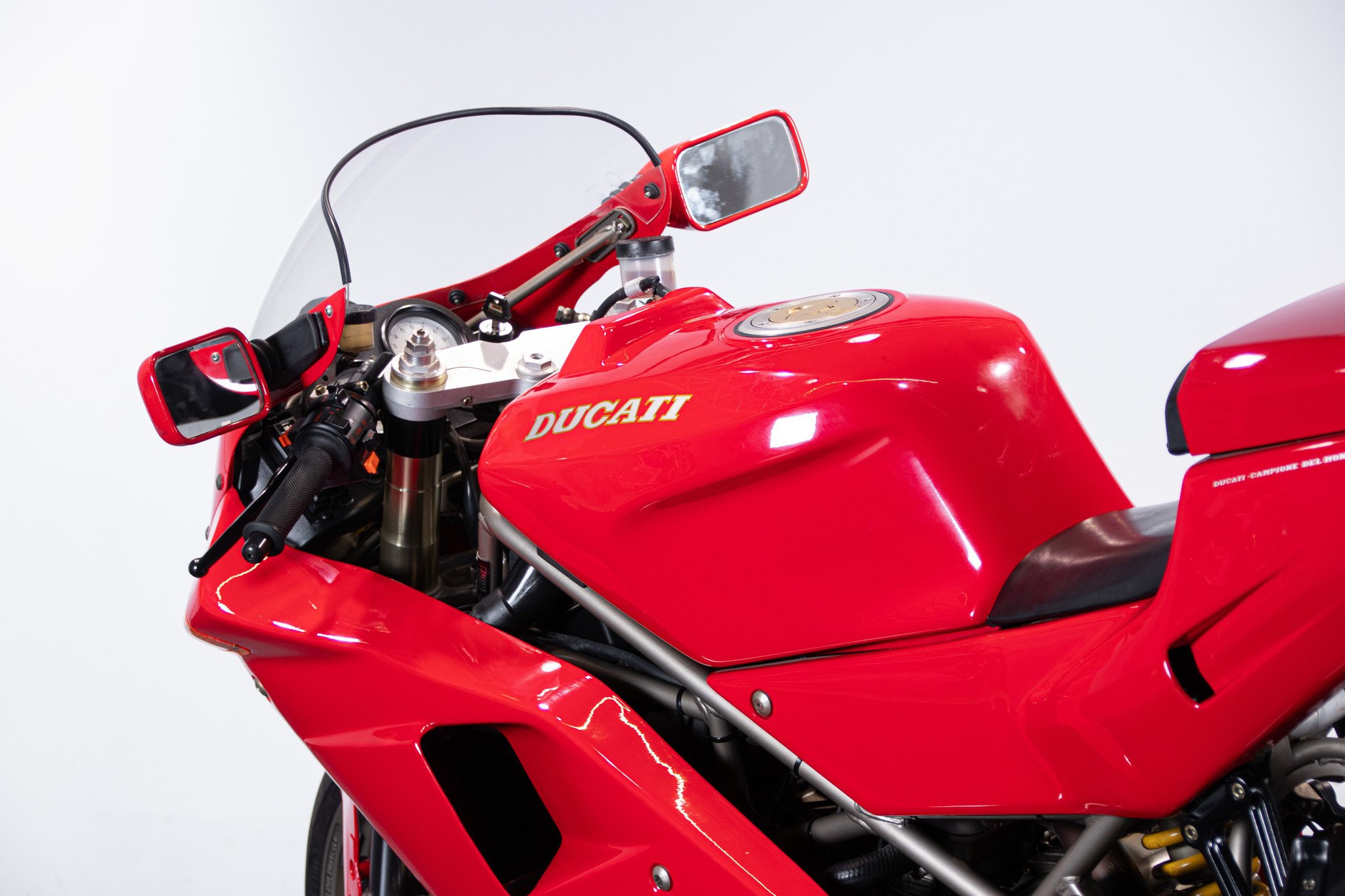 Ducati SUPERBIKE 888 DESMOQUATTRO 