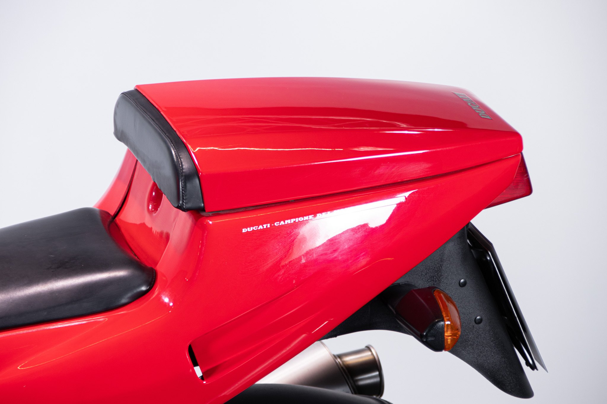 Ducati SUPERBIKE 888 DESMOQUATTRO 