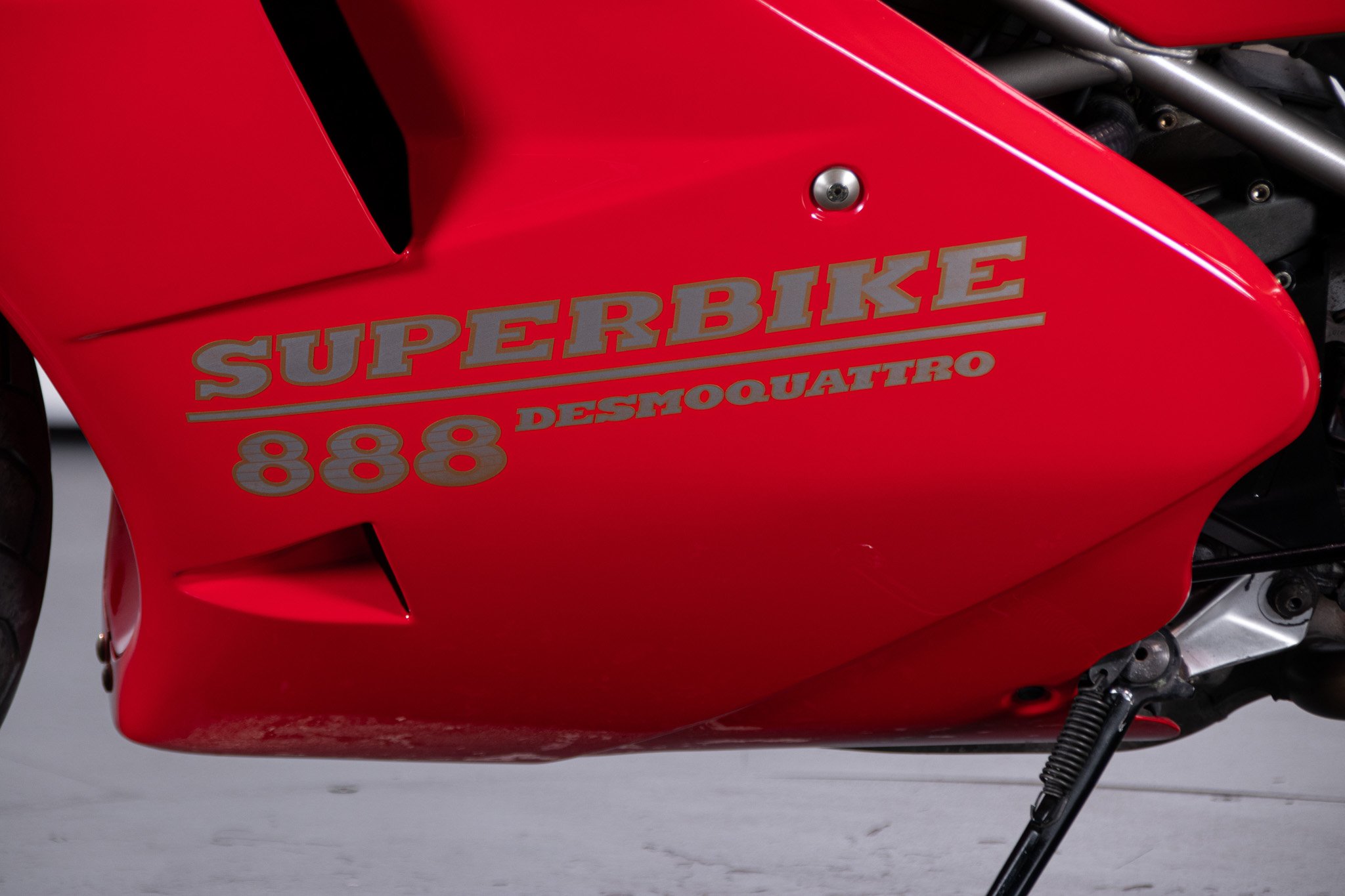 Ducati SUPERBIKE 888 DESMOQUATTRO 