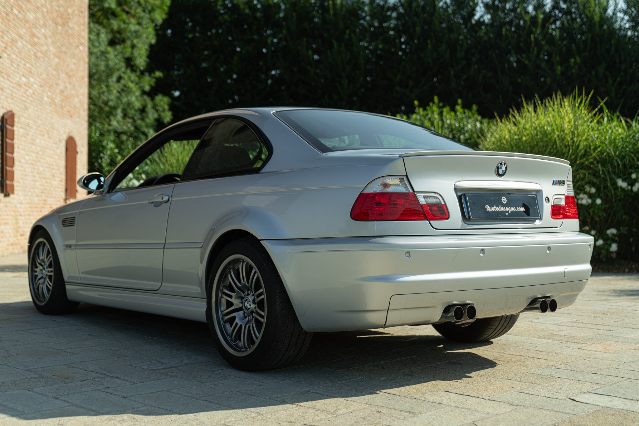 BMW M3 e46 “manuale” 