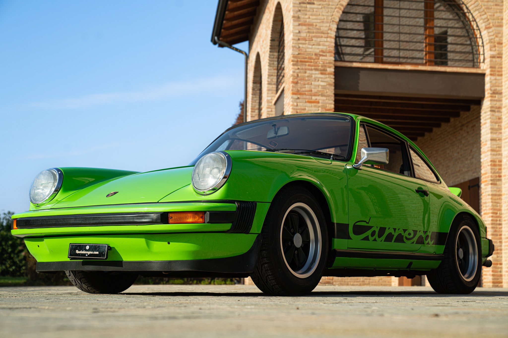 Porsche 911 CARRERA 2.7 