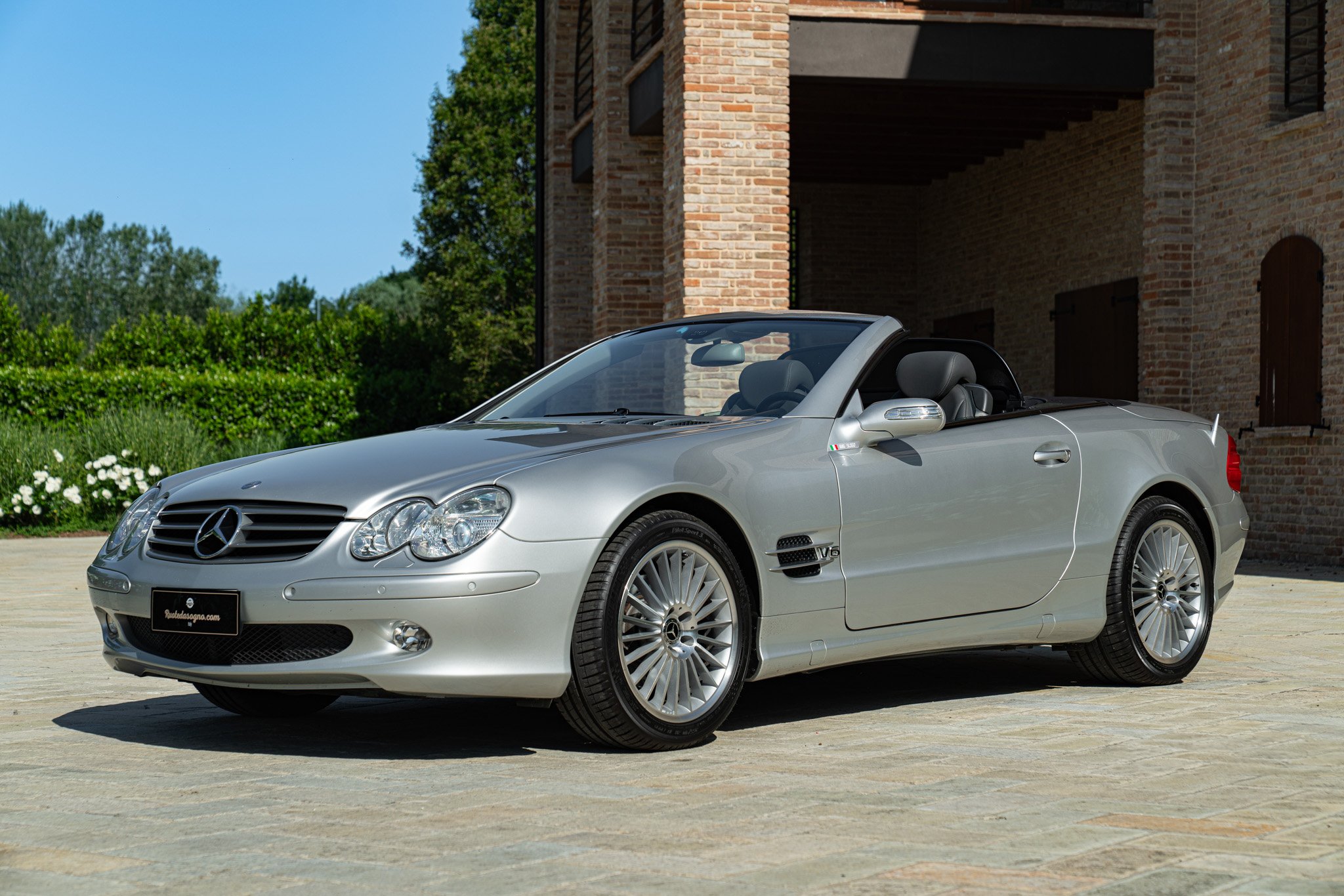 Mercedes Benz 350 SL AMG 
