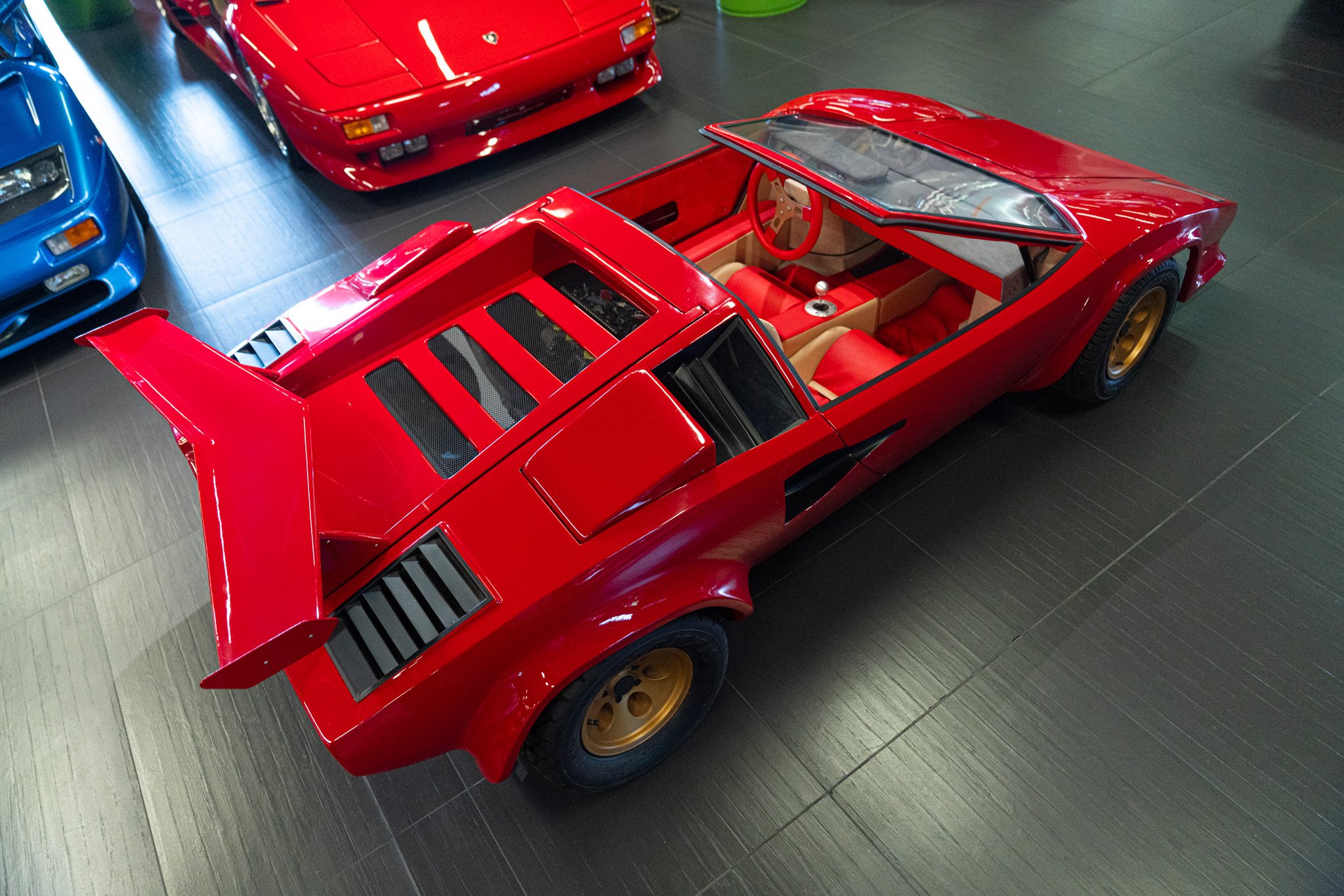 Agostini Auto COUNTACH Children\'car 1:1,5 