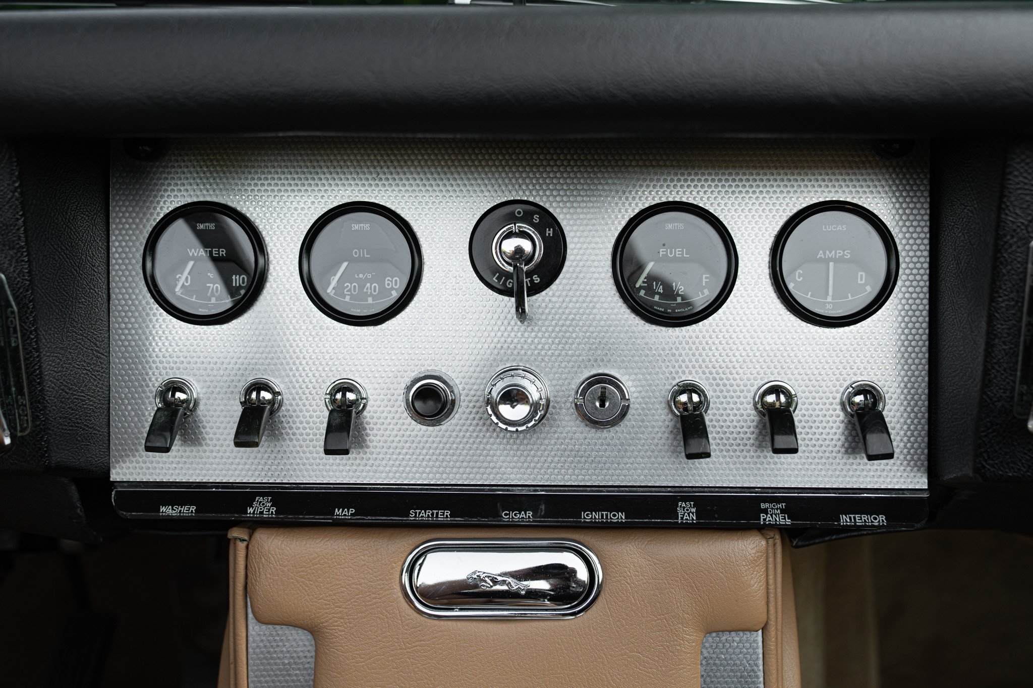 Jaguar E-TYPE SPIDER 