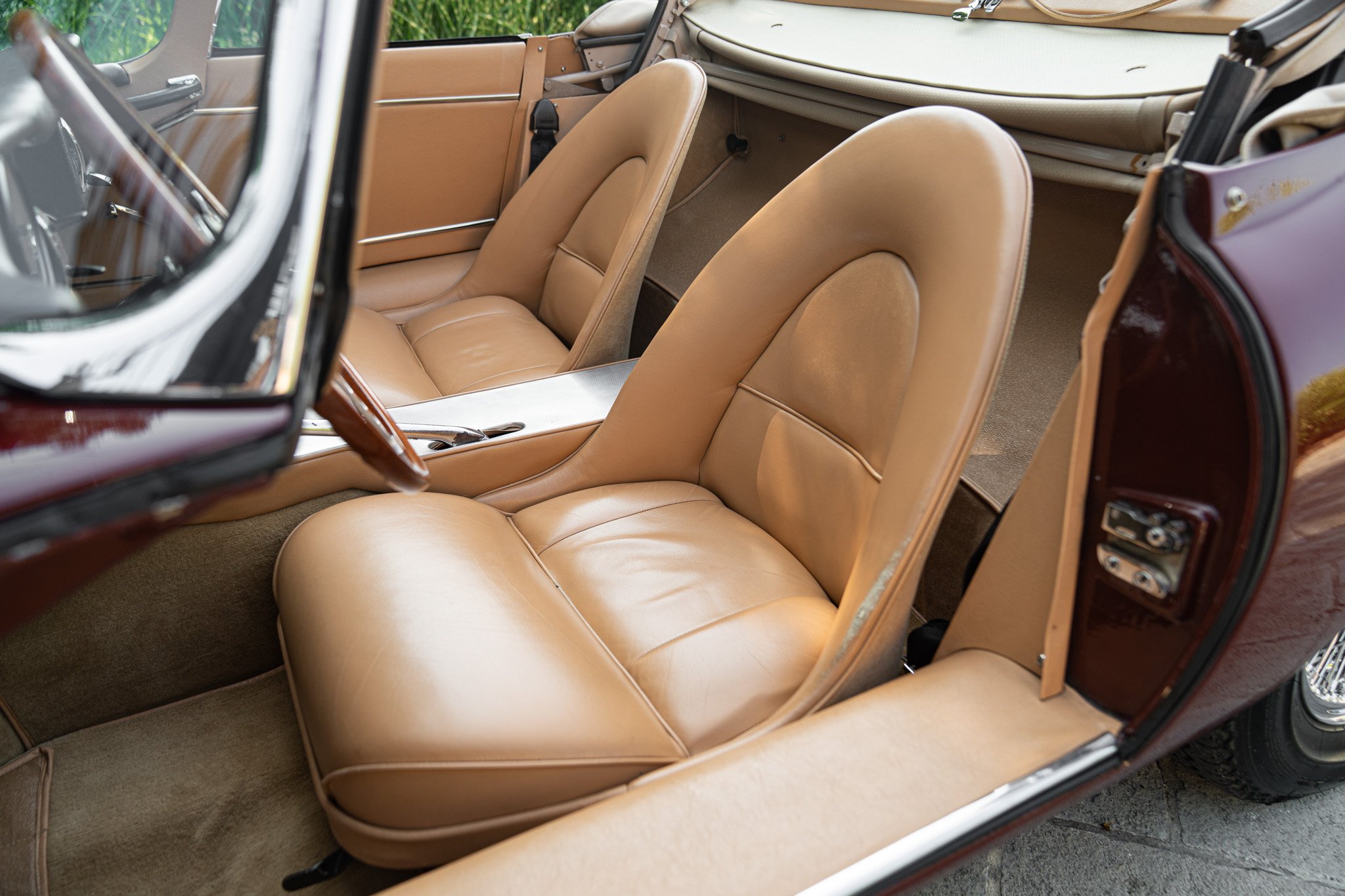 Jaguar E-TYPE SPIDER 