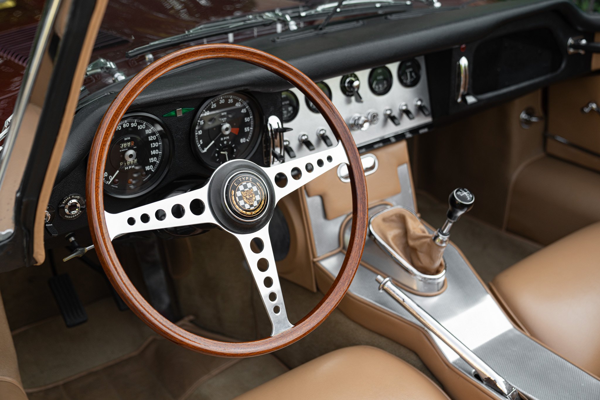 Jaguar E-TYPE SPIDER 