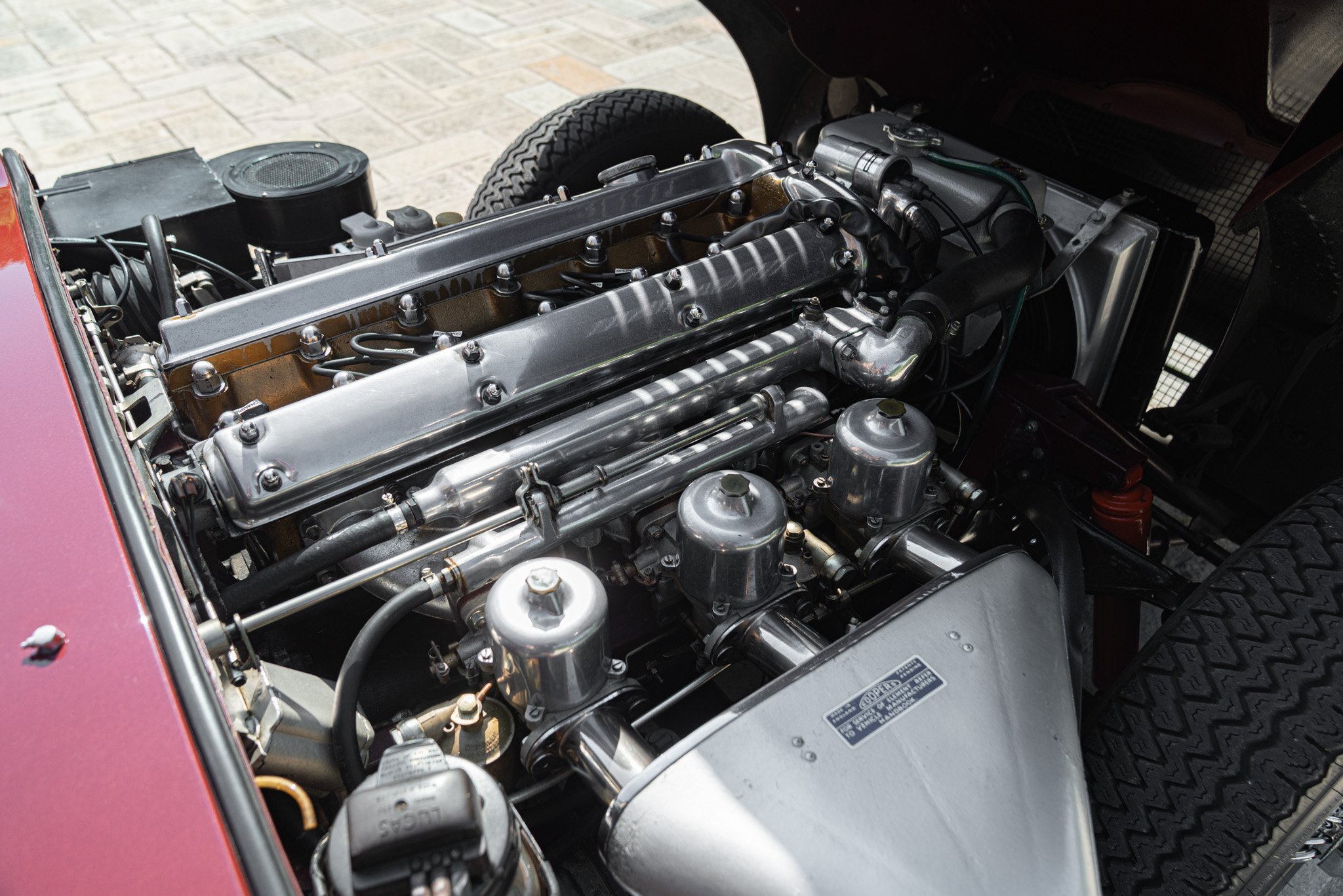 Jaguar E-TYPE SPIDER 