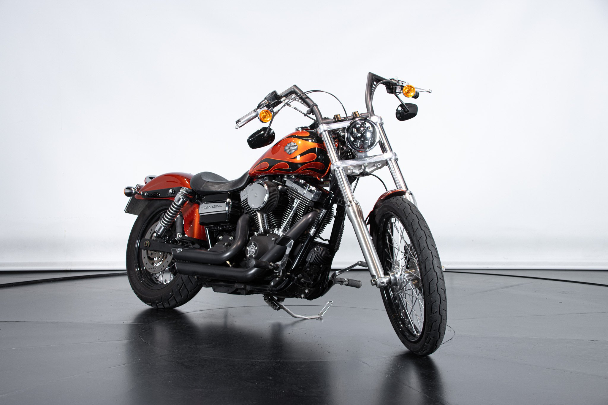 Harley Davidson DYNA WYDE GLIDE 