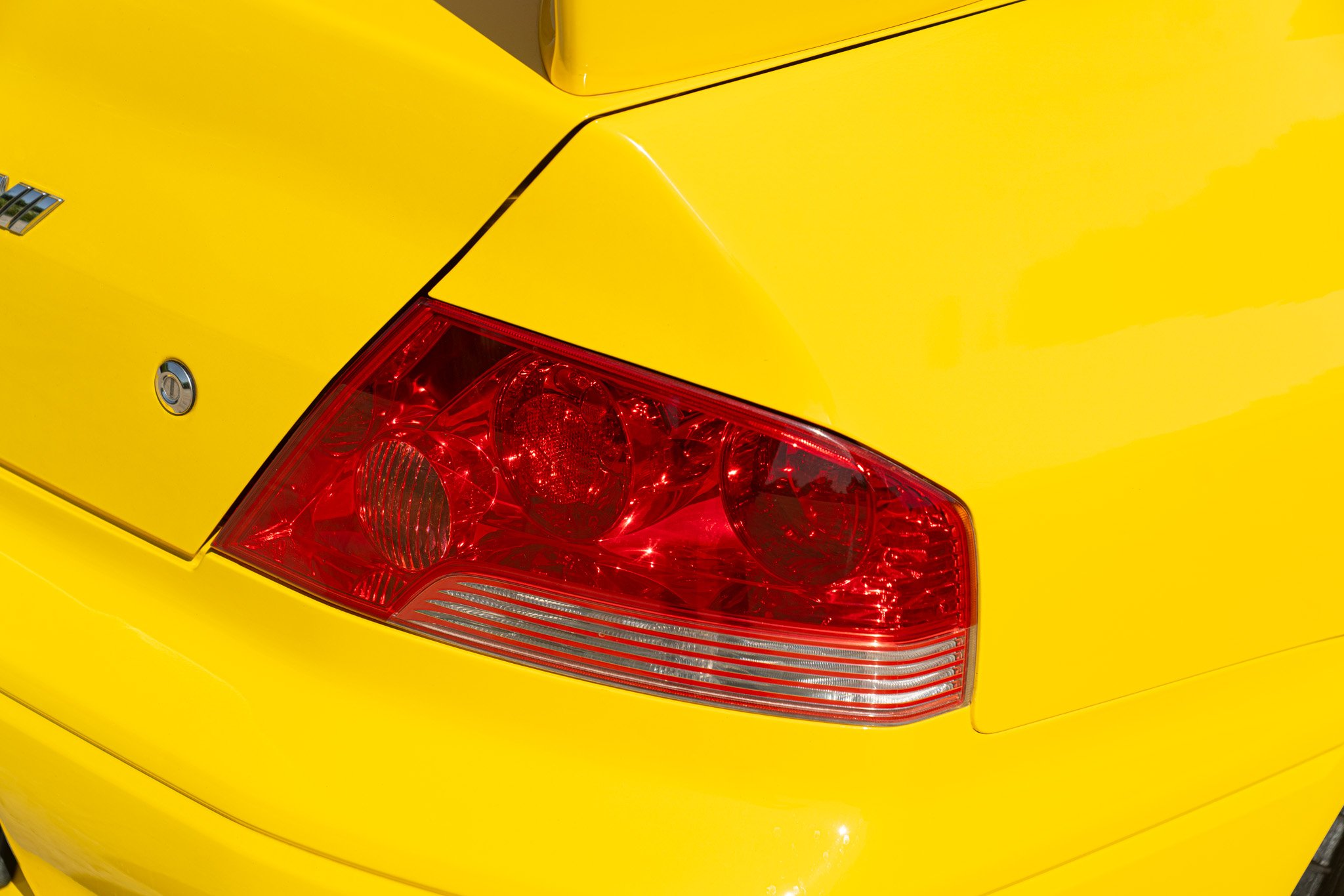 Mitsubishi LANCER EVO VII 