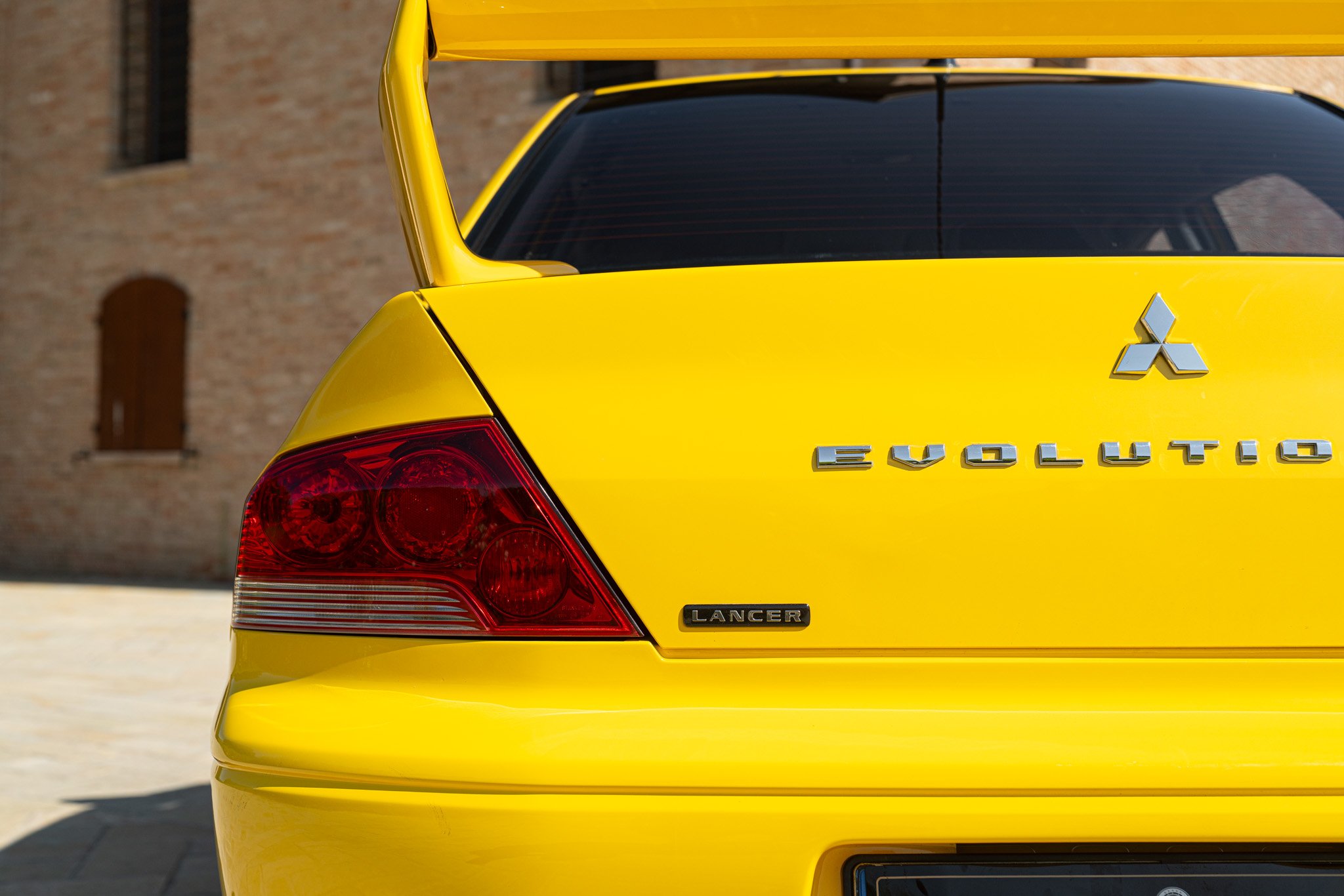 Mitsubishi LANCER EVO VII 