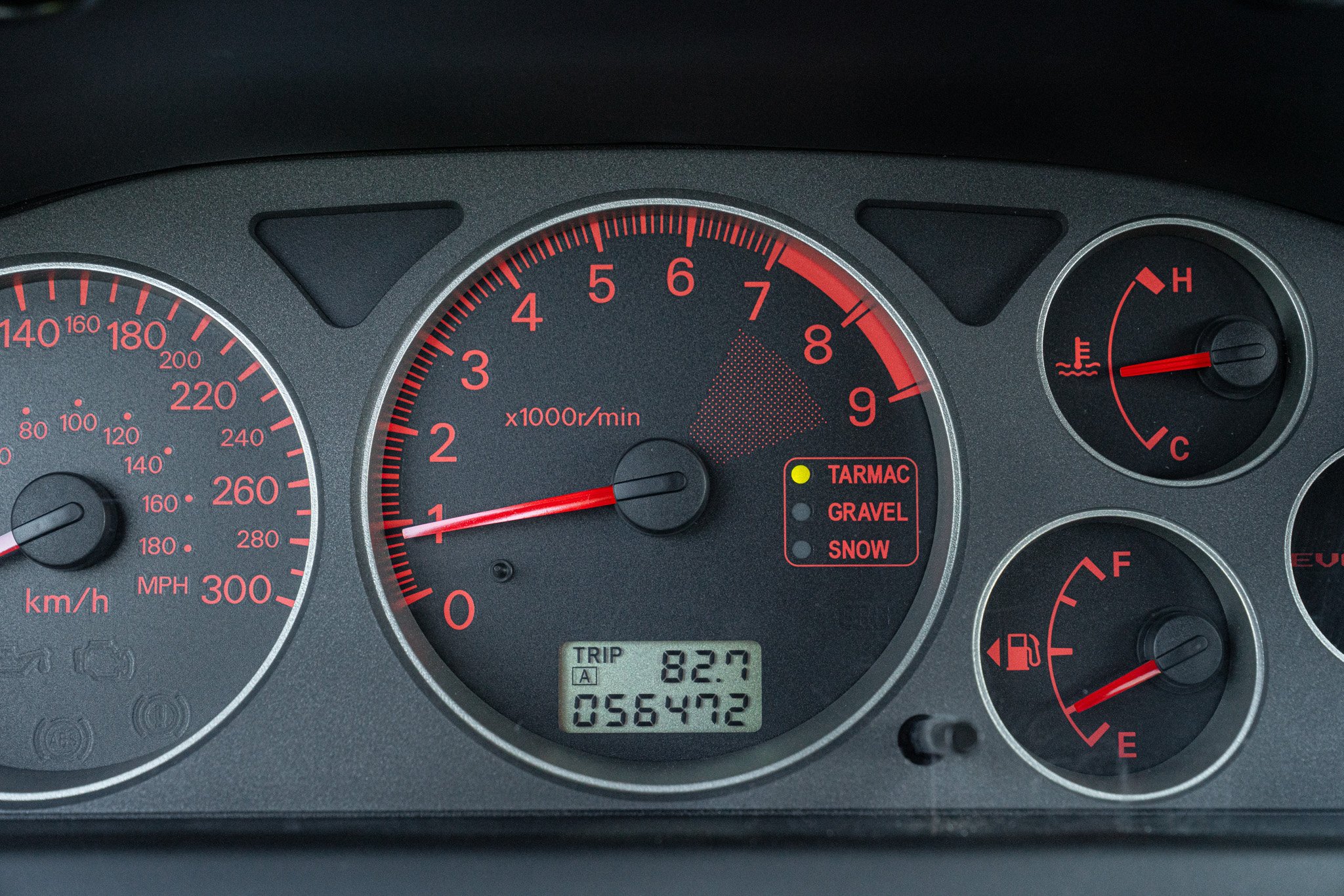 Mitsubishi LANCER EVO VII 