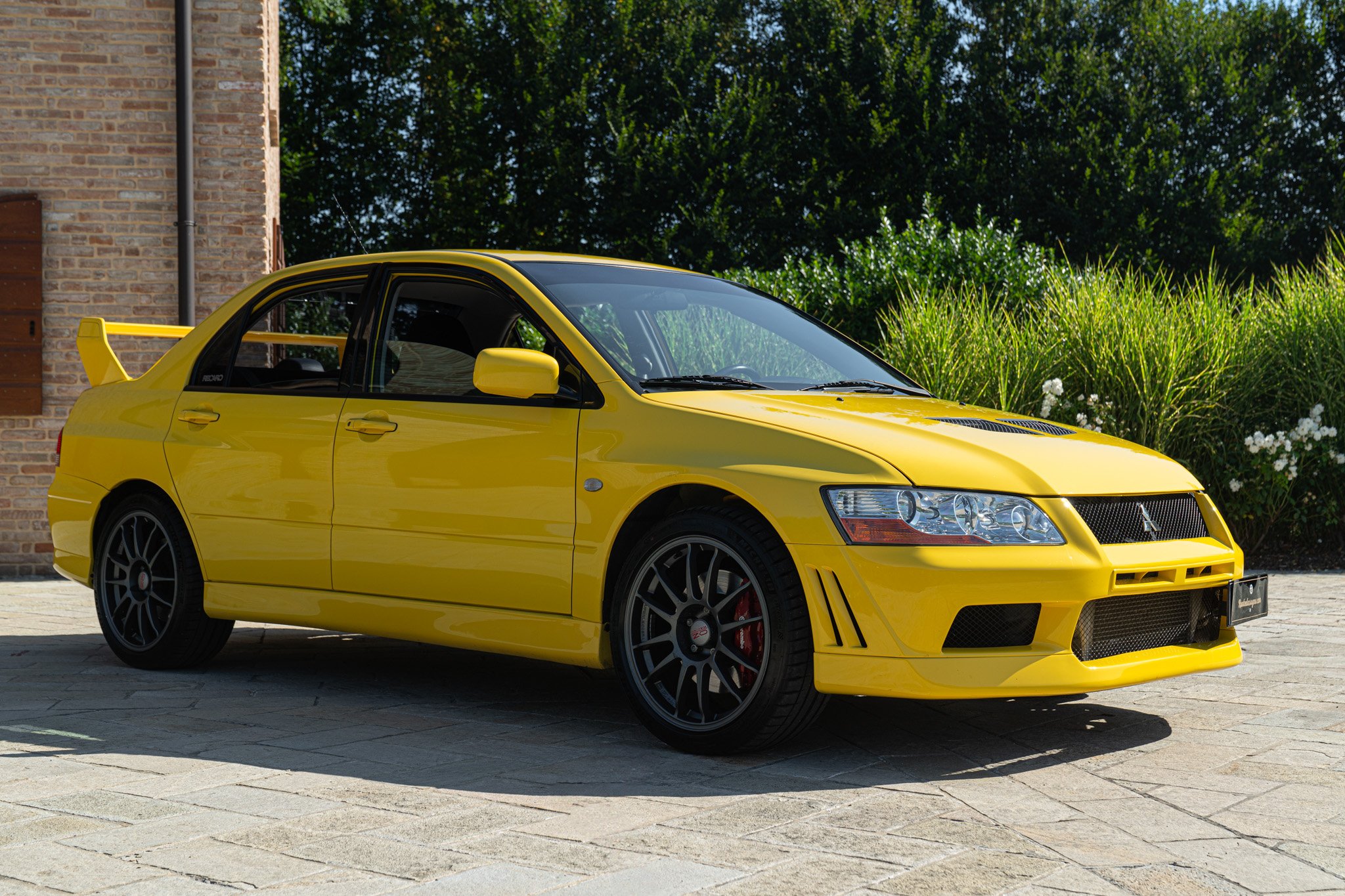 Mitsubishi LANCER EVO VII 