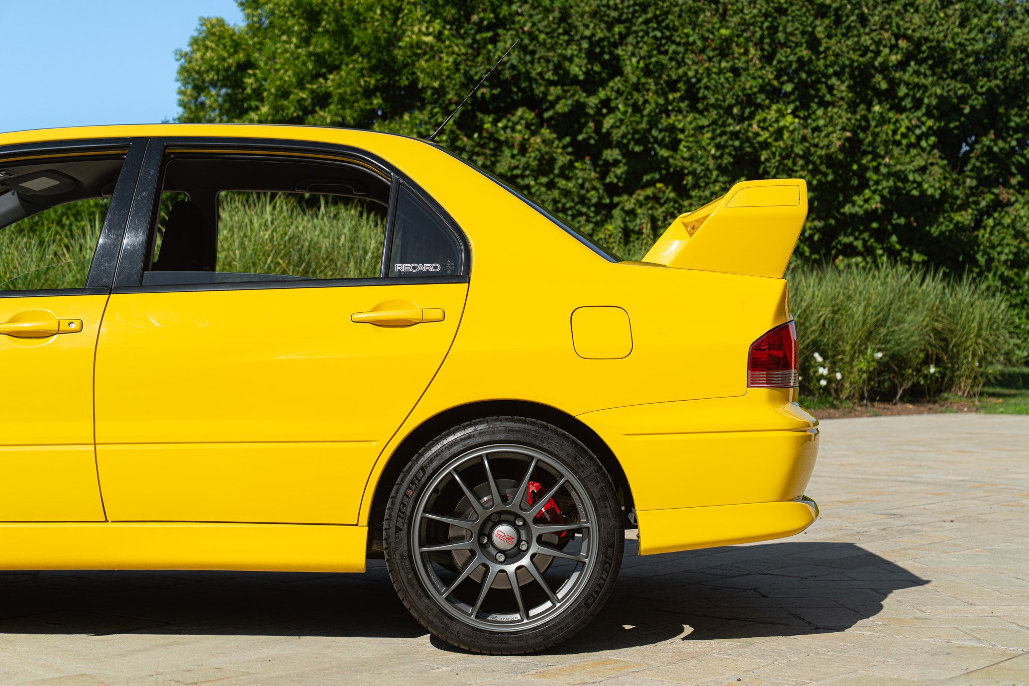 Mitsubishi LANCER EVO VII 