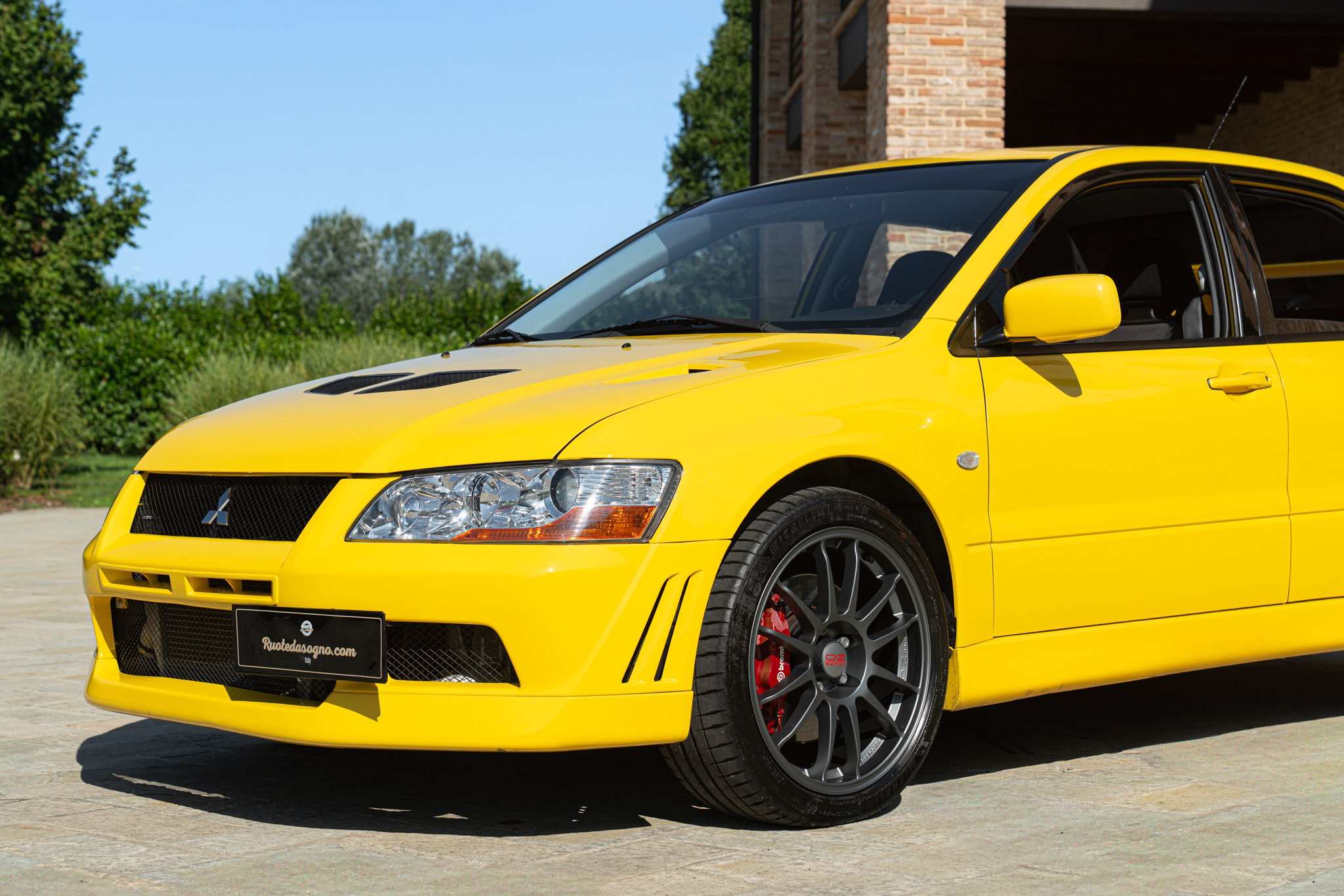 Mitsubishi LANCER EVO VII 