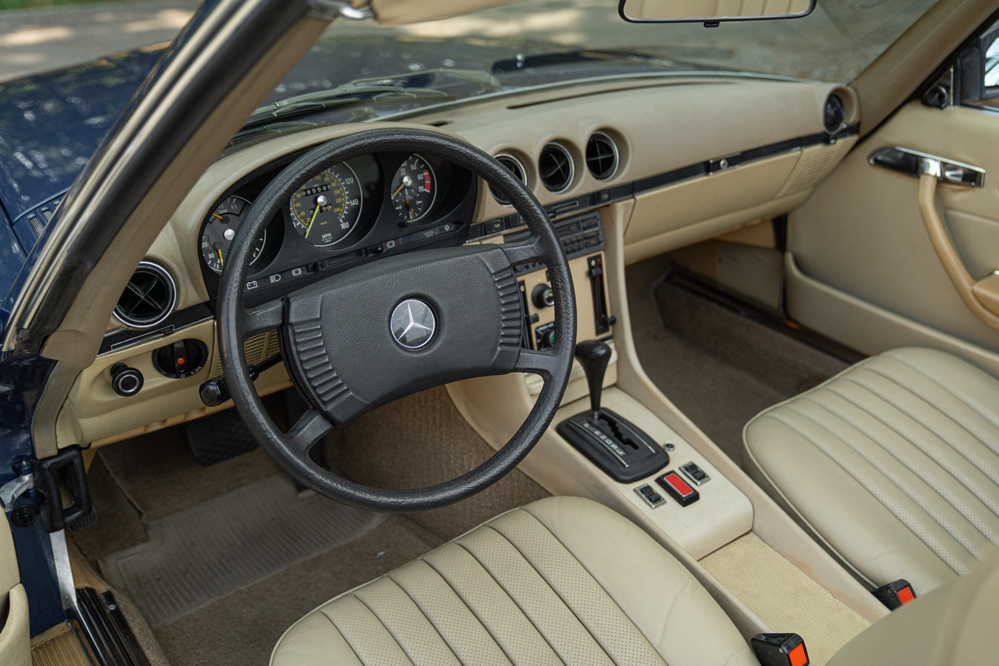 Mercedes Benz 450 SL 