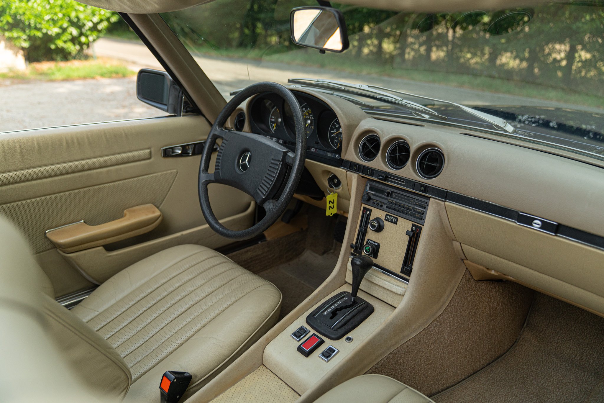 Mercedes Benz 450 SL 