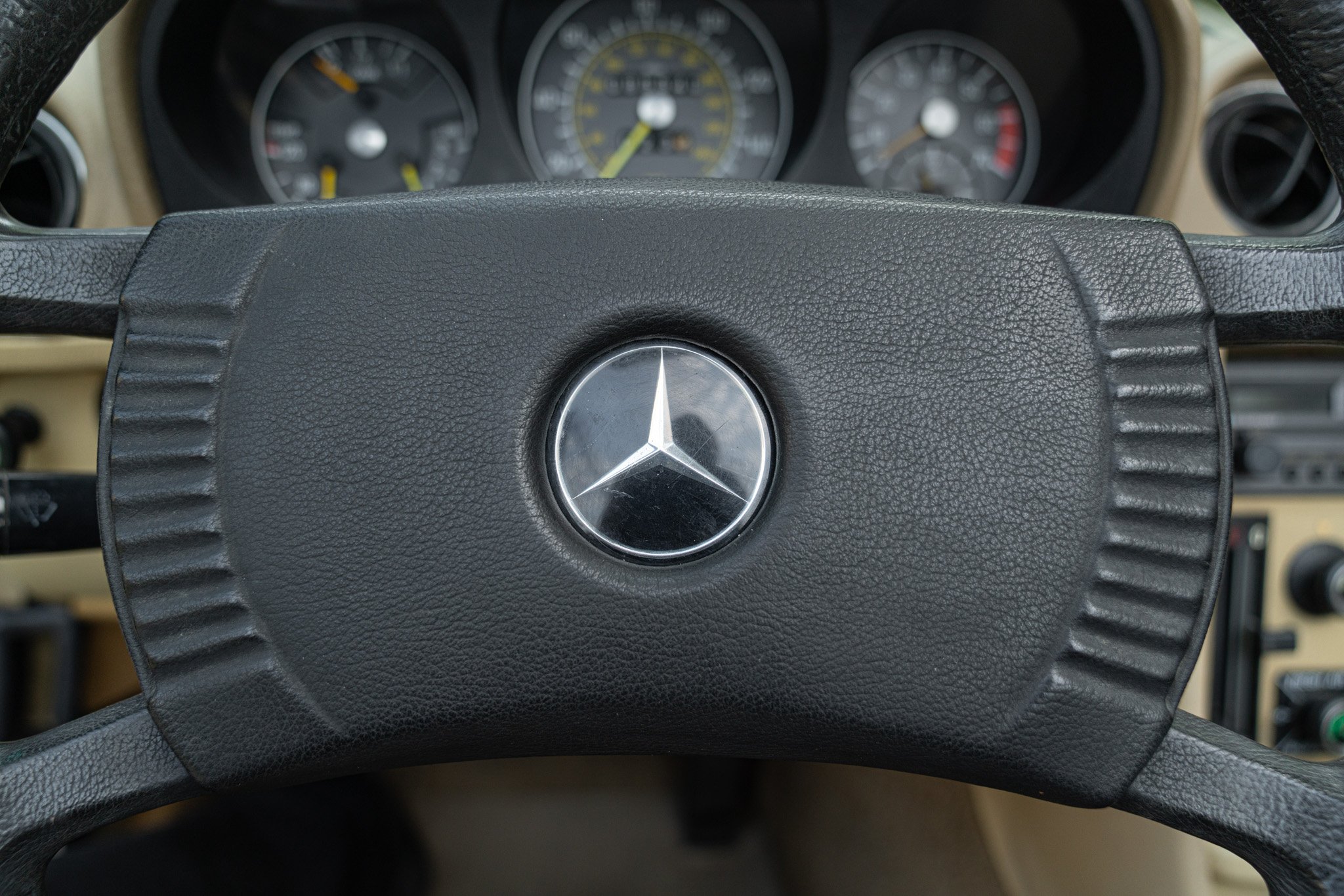 Mercedes Benz 450 SL 