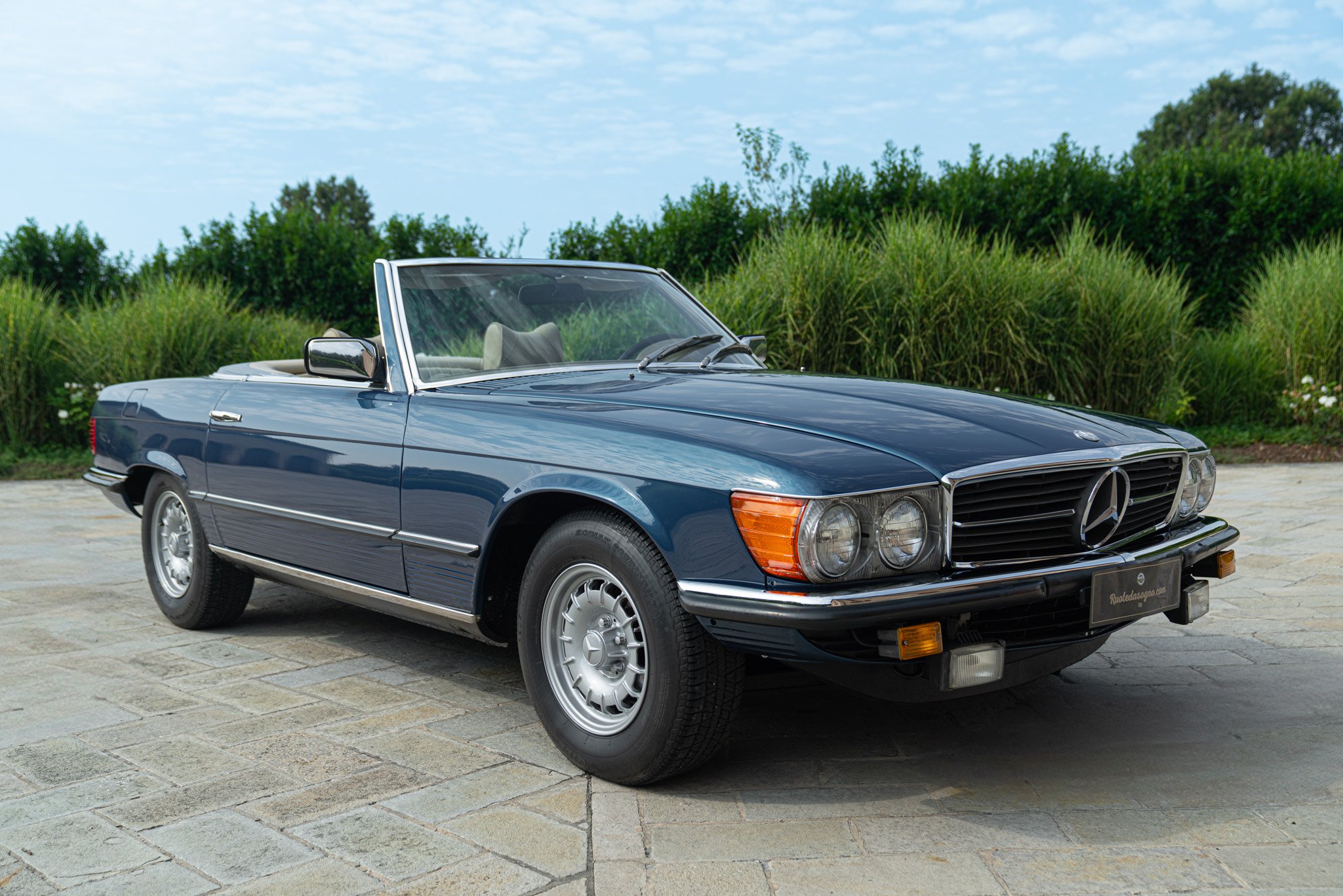 Mercedes Benz 450 SL 