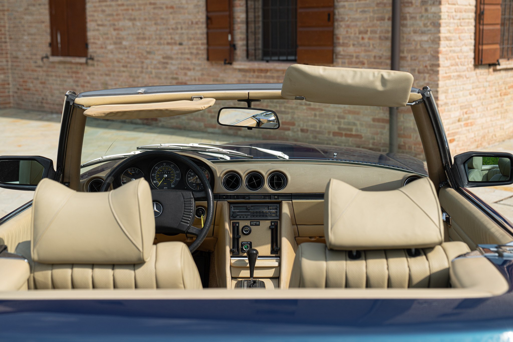 Mercedes Benz 450 SL 