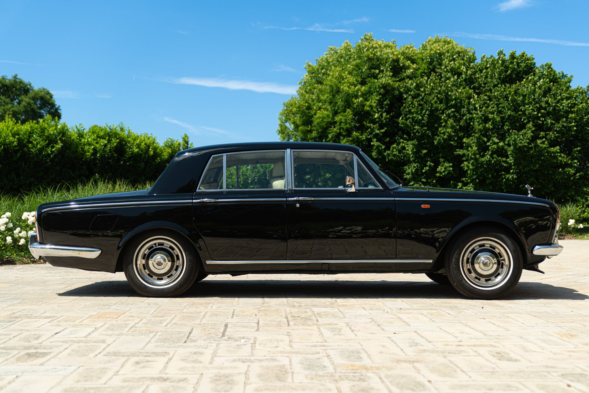 Rolls Royce SILVER SHADOW 