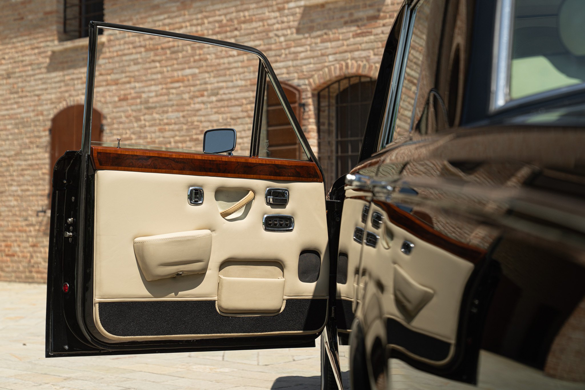 Rolls Royce SILVER SHADOW 