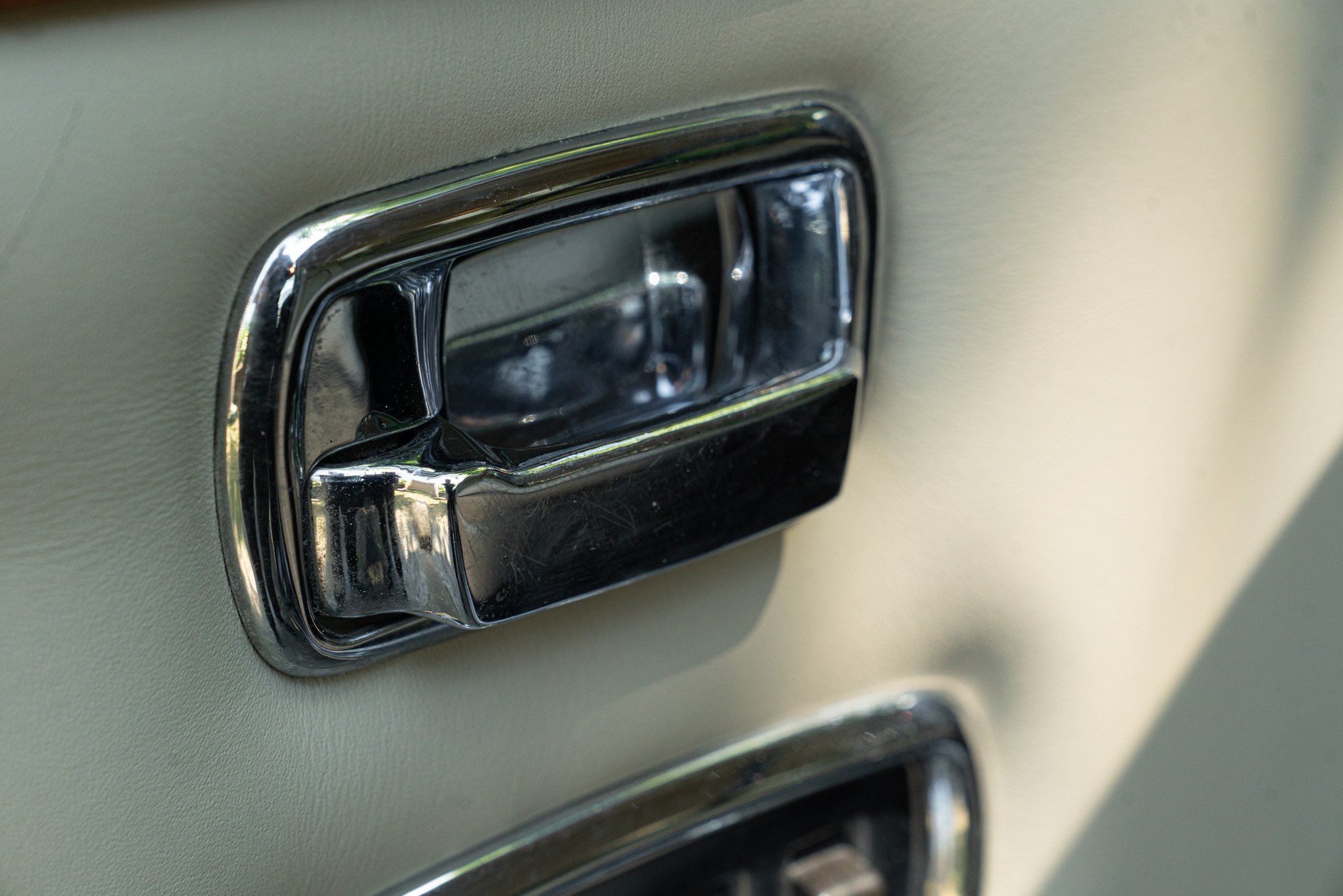 Rolls Royce SILVER SHADOW 