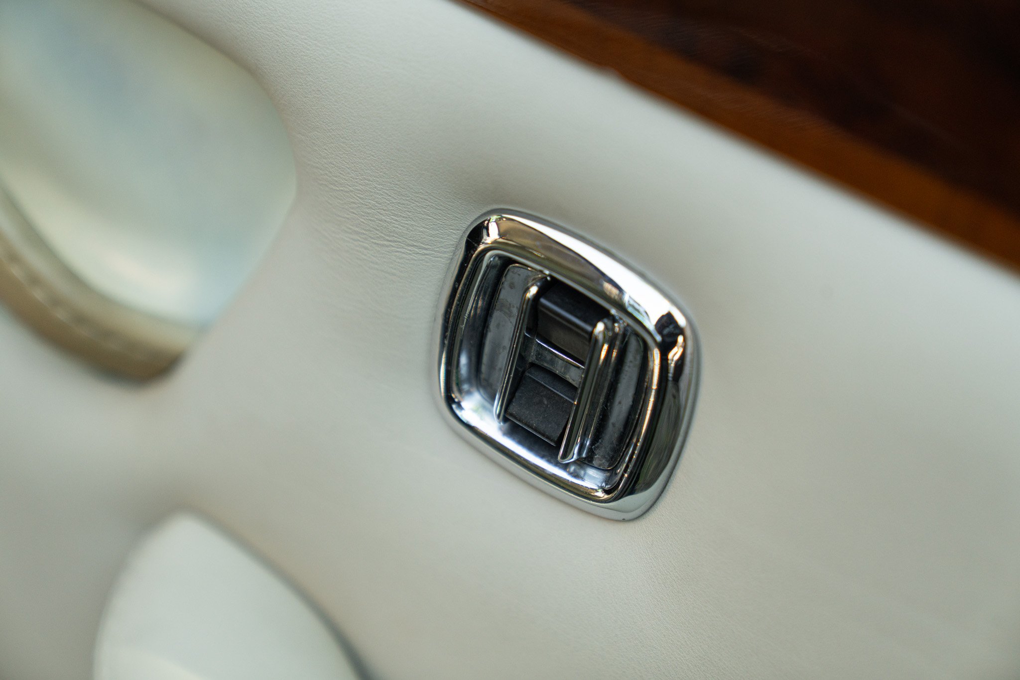 Rolls Royce SILVER SHADOW 