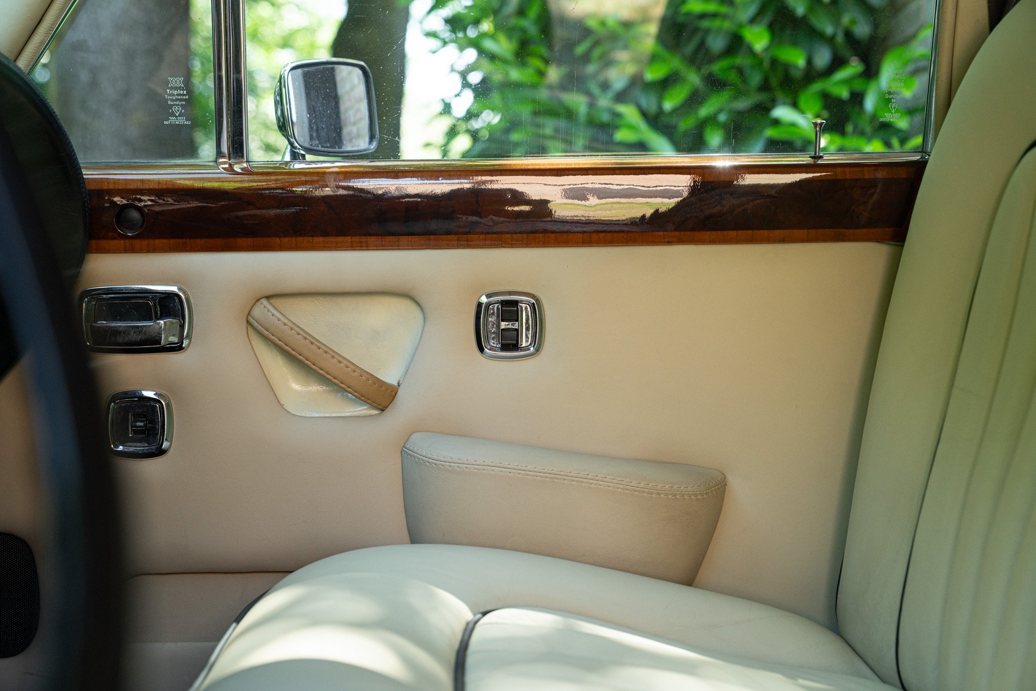 Rolls Royce SILVER SHADOW 