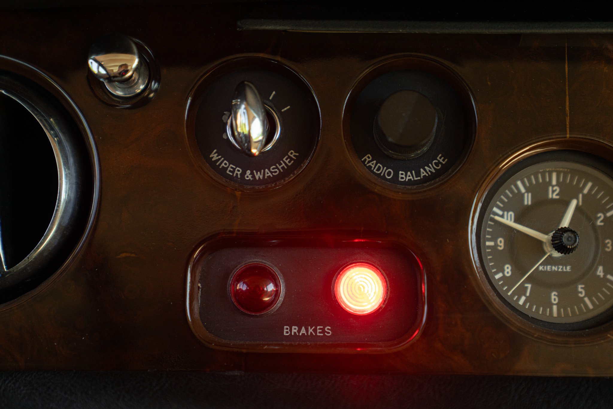 Rolls Royce SILVER SHADOW 