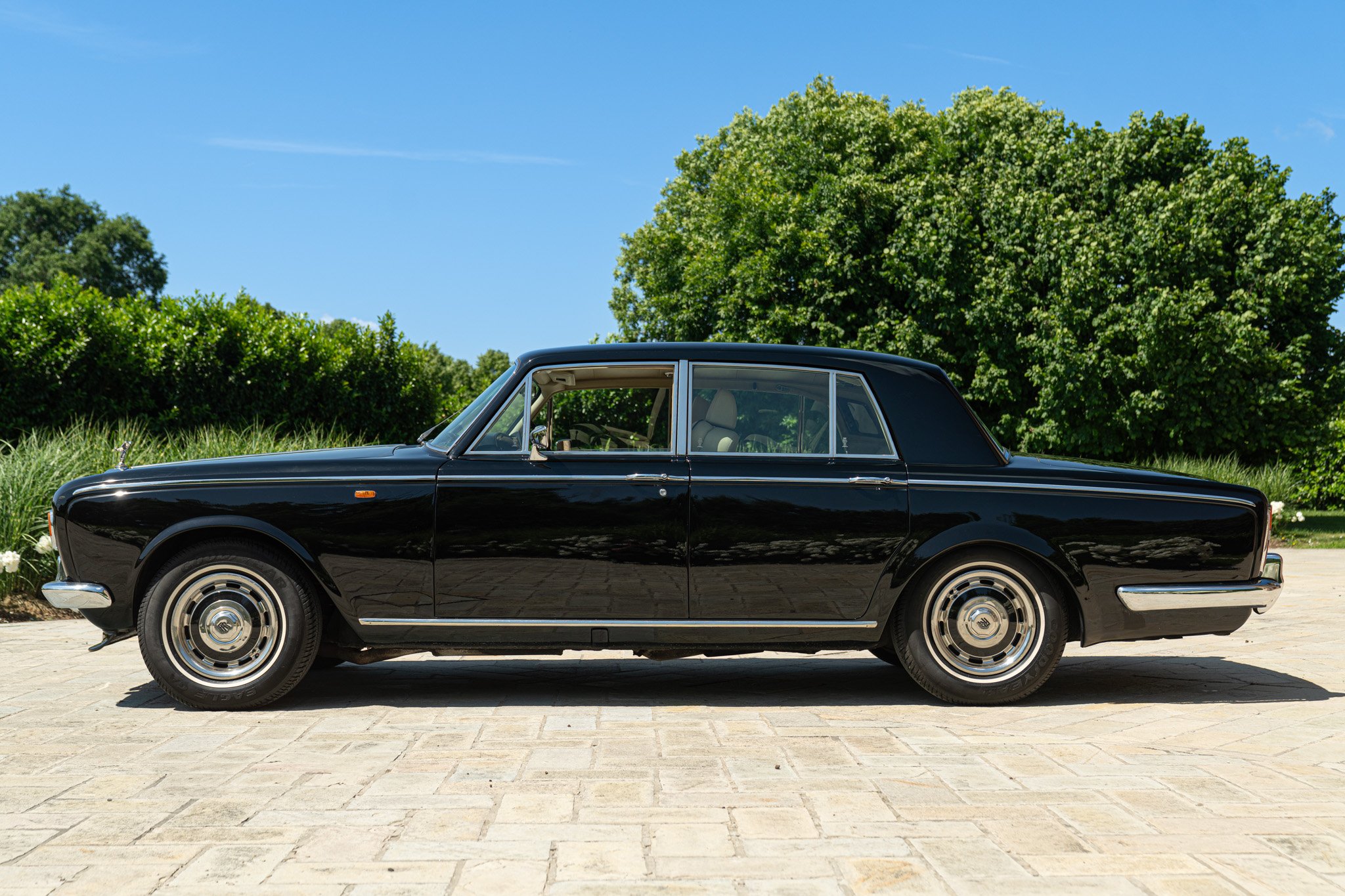 Rolls Royce SILVER SHADOW 