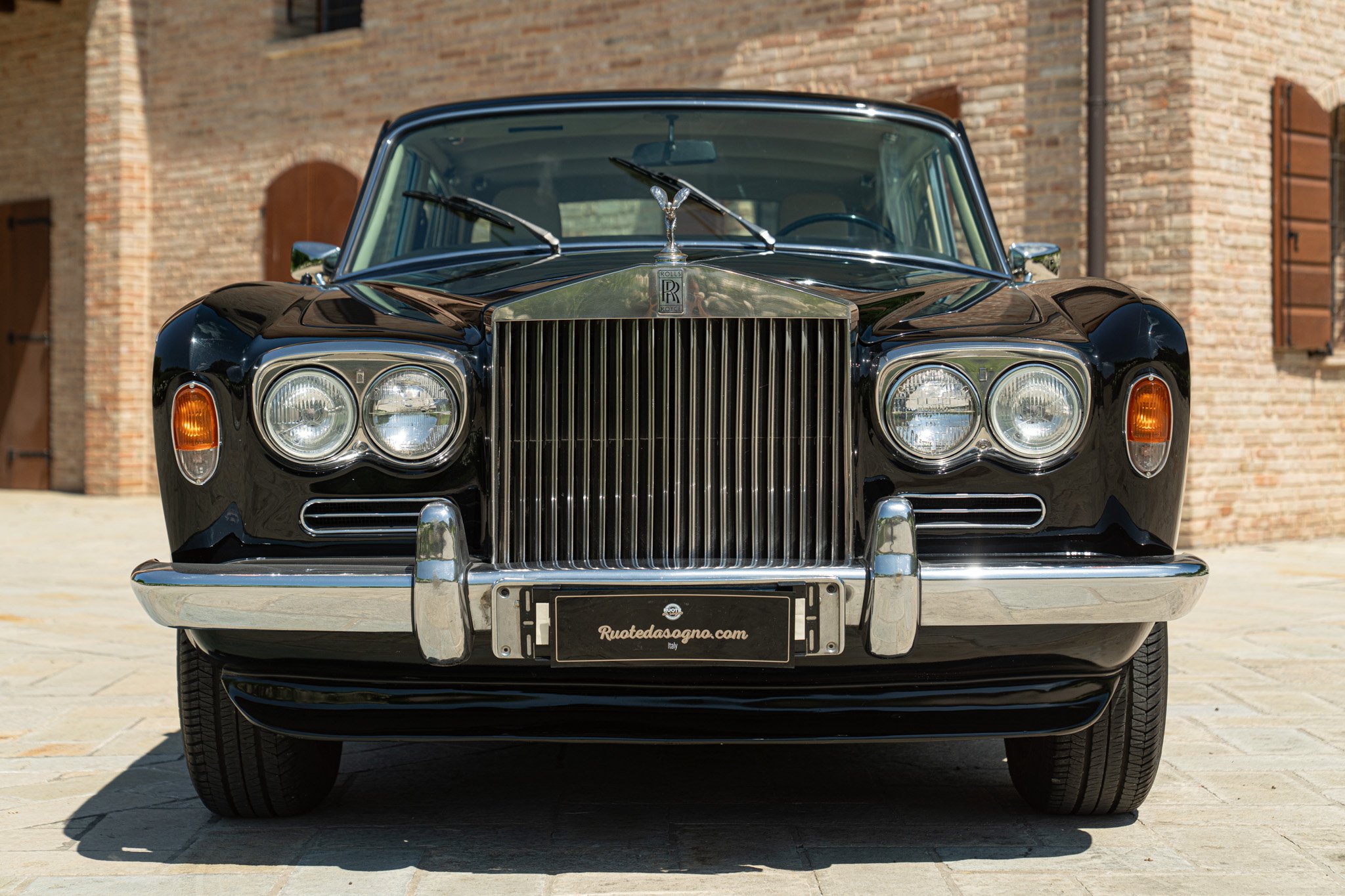 Rolls Royce SILVER SHADOW 