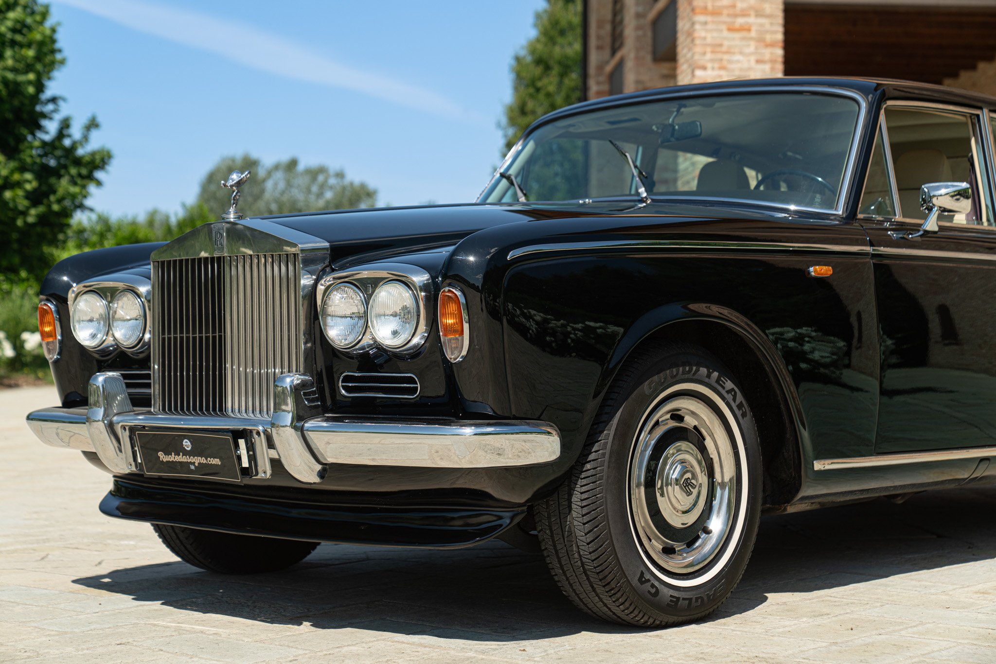 Rolls Royce SILVER SHADOW 