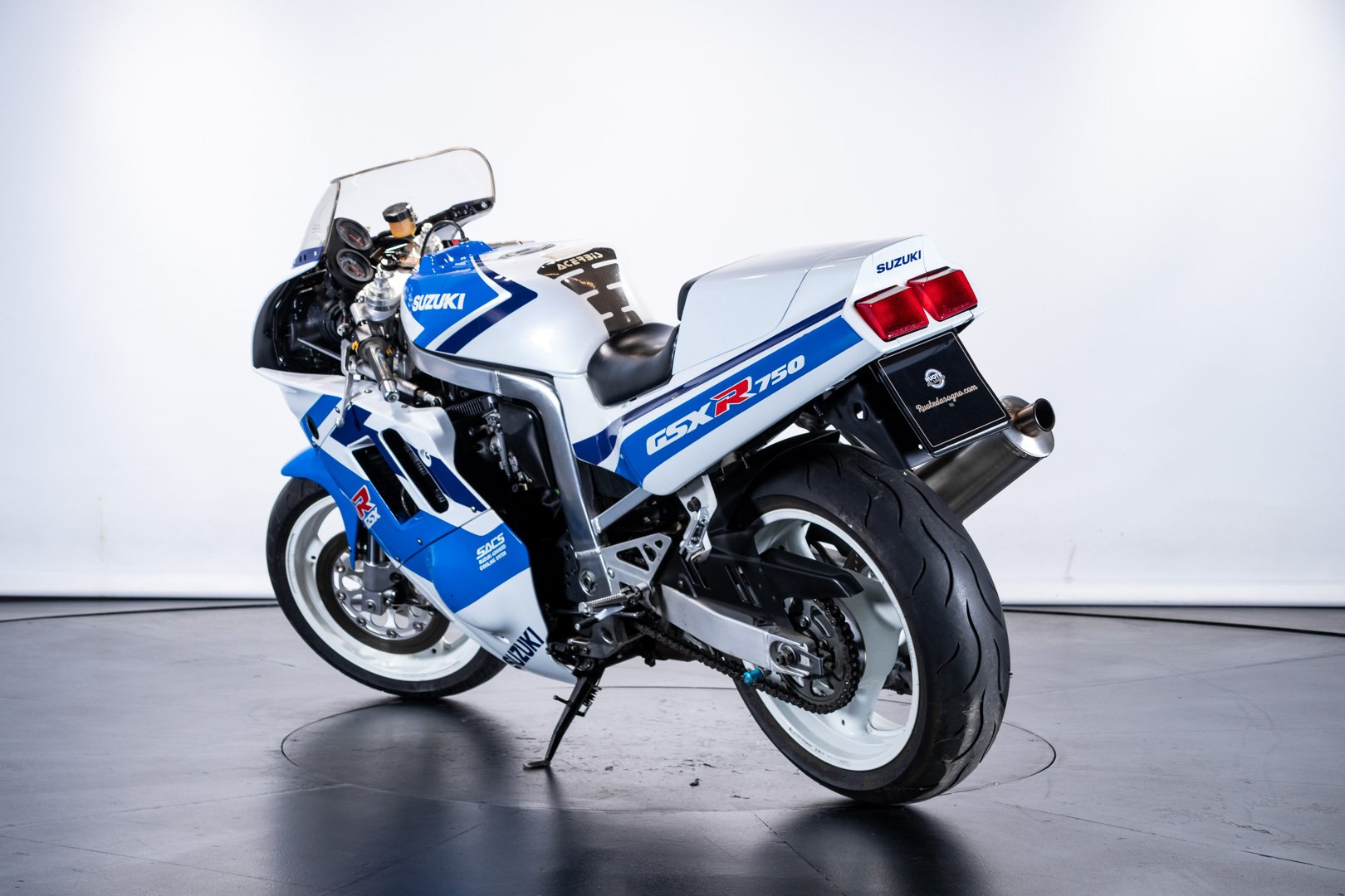 Suzuki 750 GSXR  