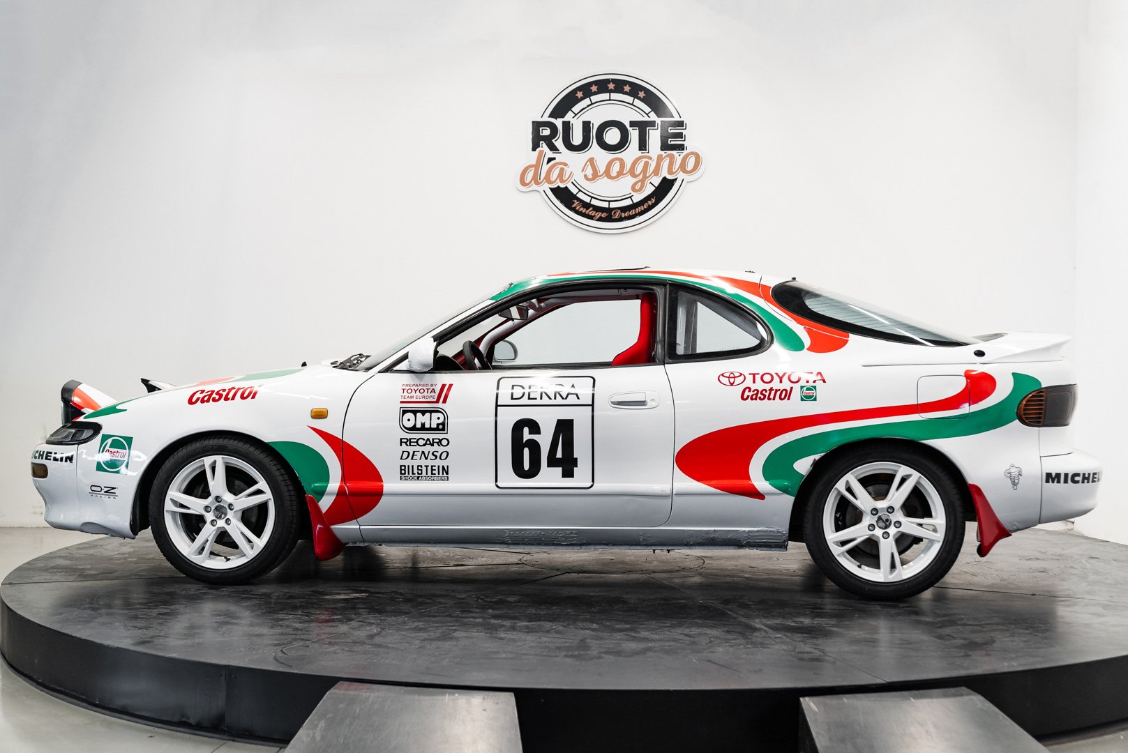 Toyota CELICA GT-i 16 livrea \"CASTROL\" 