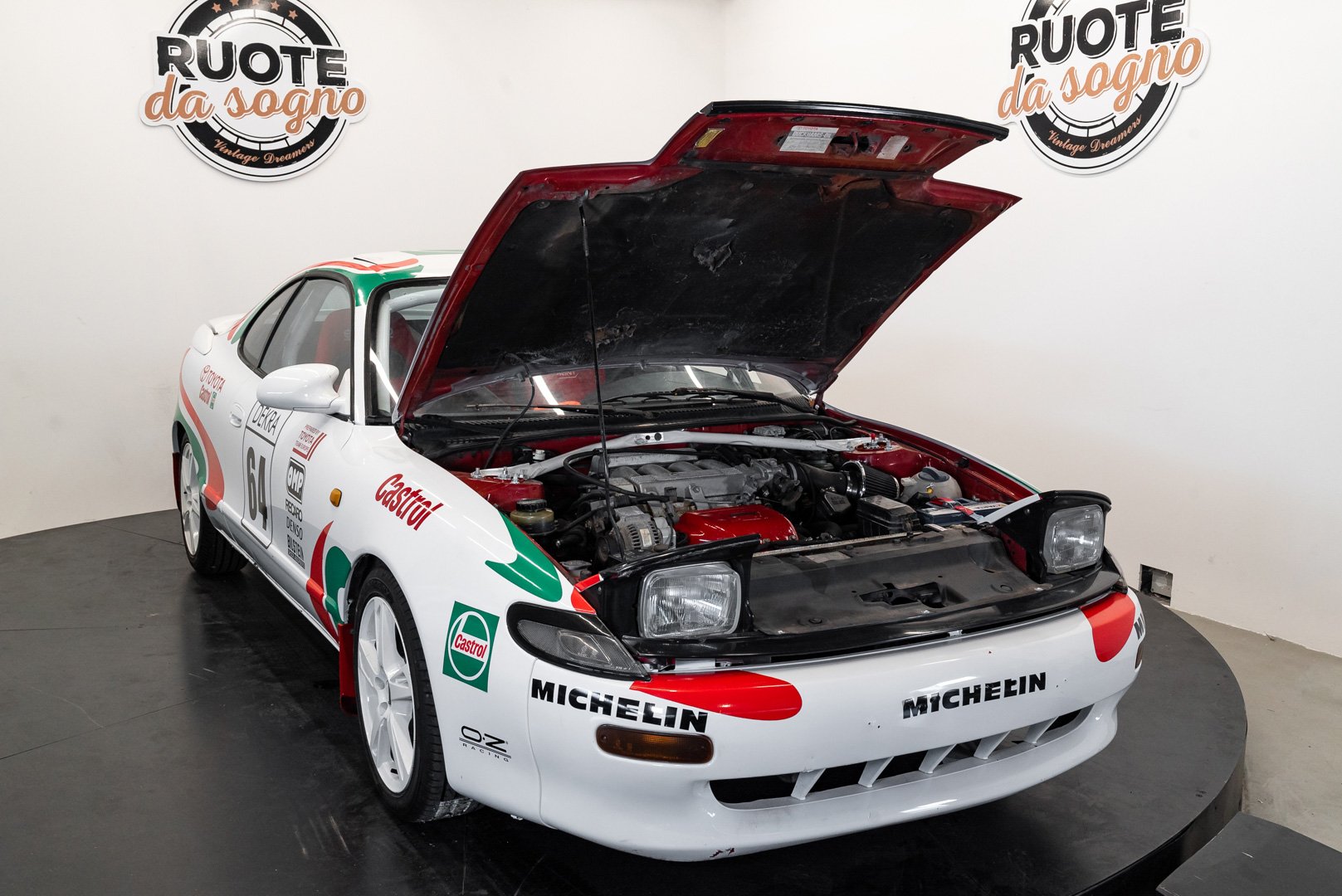 Toyota CELICA GT-i 16 livrea \"CASTROL\" 