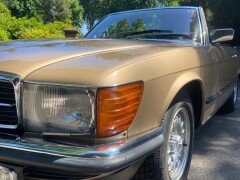 Mercedes Benz 280 SL R107