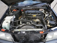 Mercedes Benz  190 E 2.3