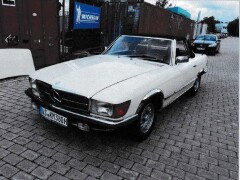 Mercedes Benz 380SL 107