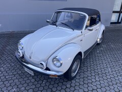 VW Maggiolone Cabrio