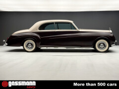 Rolls Royce Phantom V Saloon Coupe, by James Young Matching 